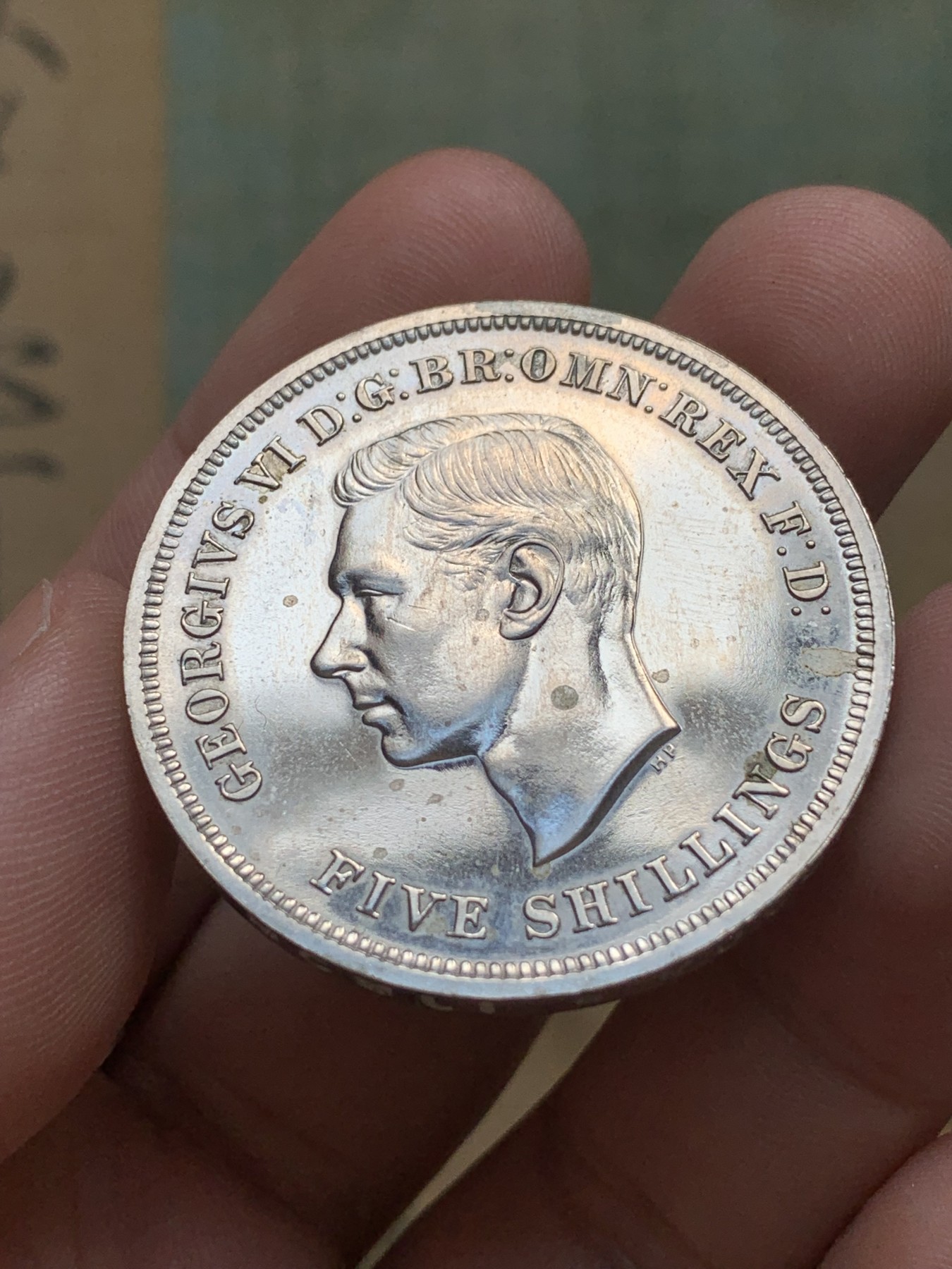 《竞宝斋》第196场-周日，周一 2场 (全场包邮) 英国 1951 最后的镍马剑 盒装  细节见图