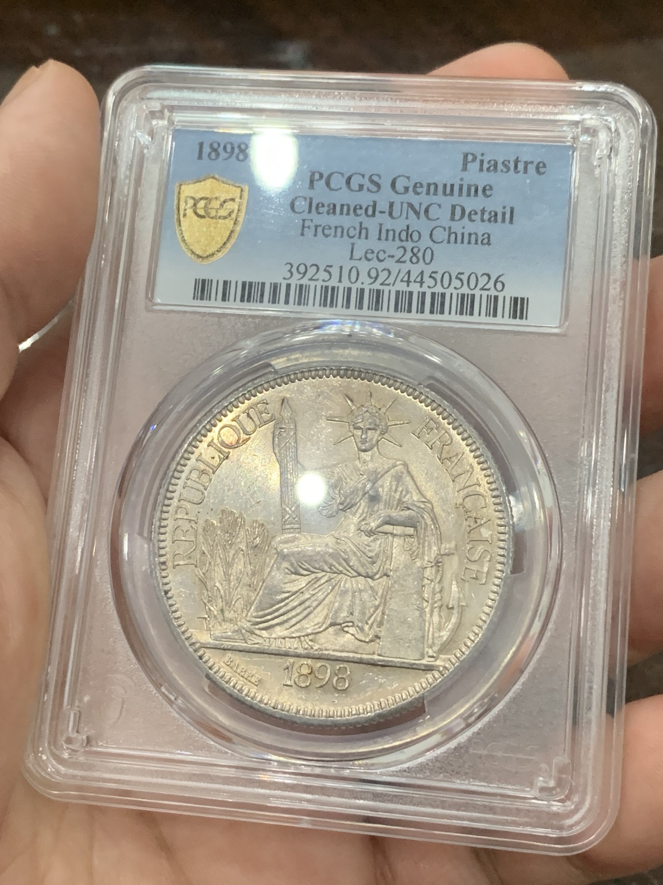 《竞宝斋》第196场-周日，周一 2场 (全场包邮) PCGS UNC 法属印支 1898年坐洋 底板半镜面效果