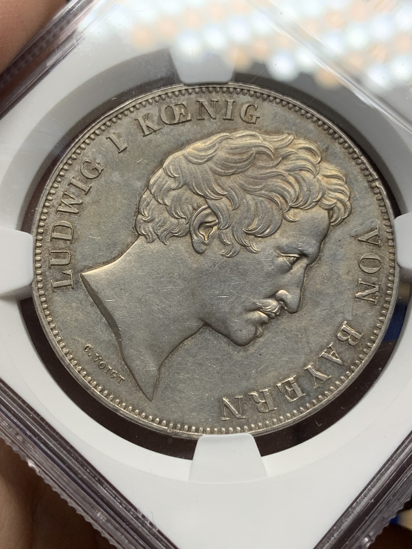 《竞宝斋》第196场-周日，周一 2场 (全场包邮) NGC MS61 德国 1838年 巴伐利亚议会 同盟 2泰勒大银币 37克 早期大银币 细节好 包浆带PL底板