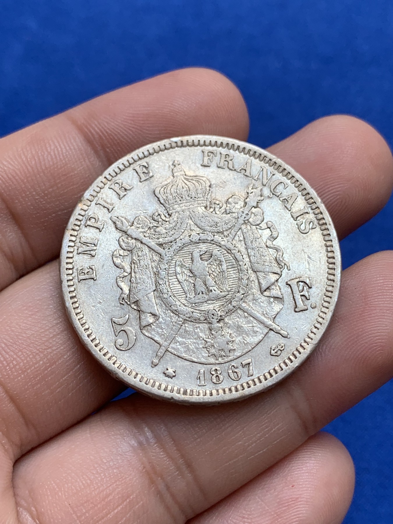 《竞宝斋》第196场-周日，周一 2场 (全场包邮) 法国 1867年拿破仑三世5法郎银币 淡彩原光