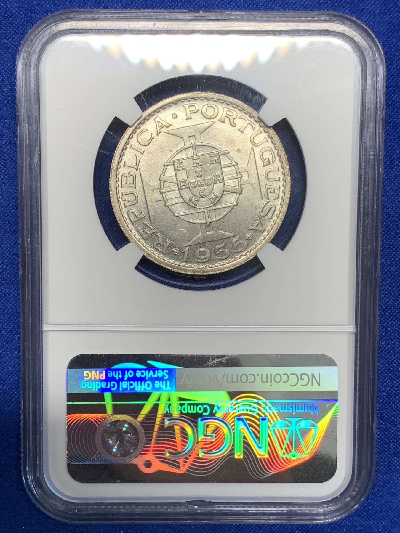 《竞宝斋》第196场-周日，周一 2场 (全场包邮) NGC-MS65 葡属安哥拉 1955年 20埃斯库多 银币 大象和马