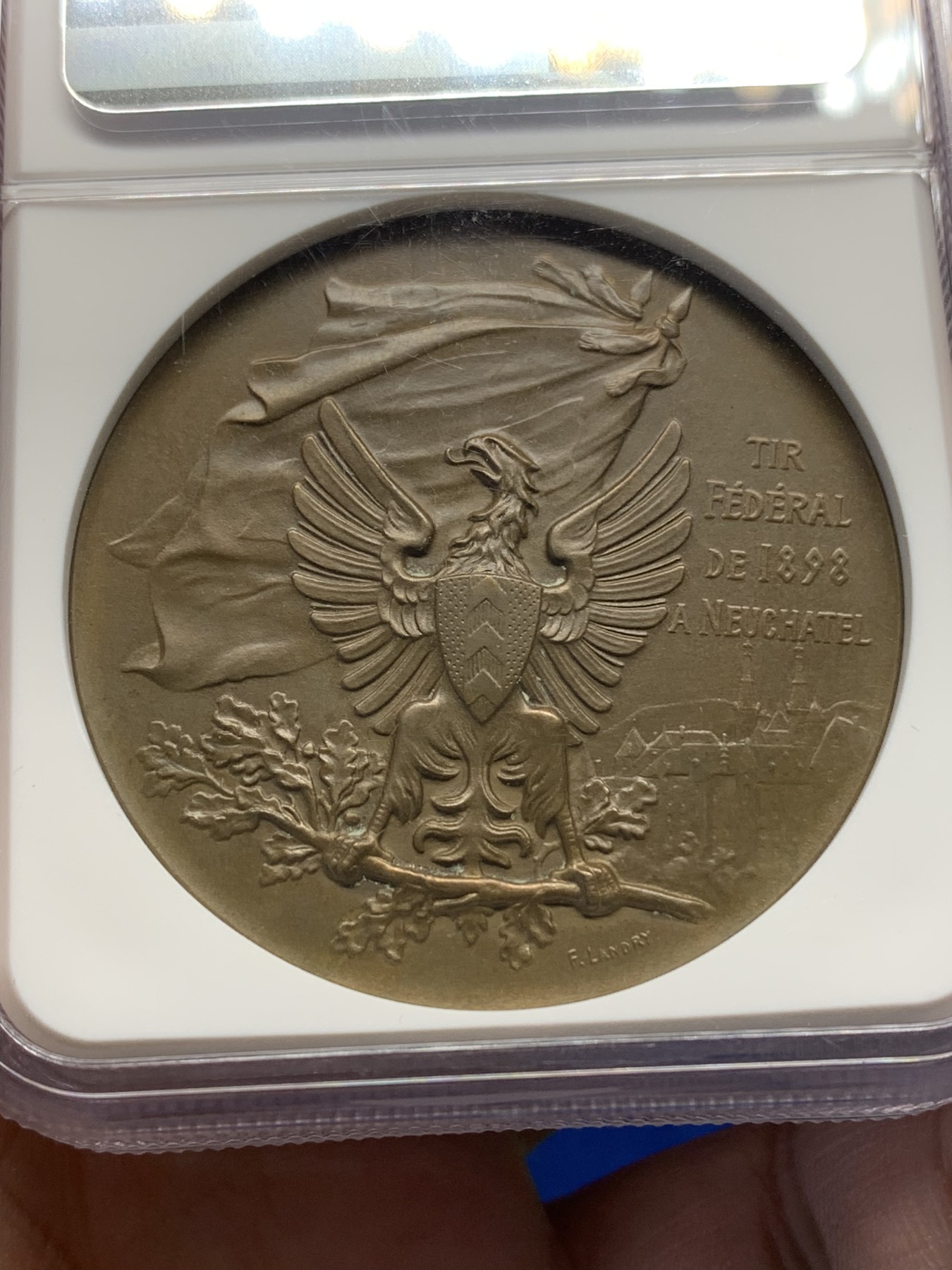 《竞宝斋》第196场-周日，周一 2场 (全场包邮) NGC MS65 瑞士纳沙泰尔射击节铜章 高分难得 加厚盒装