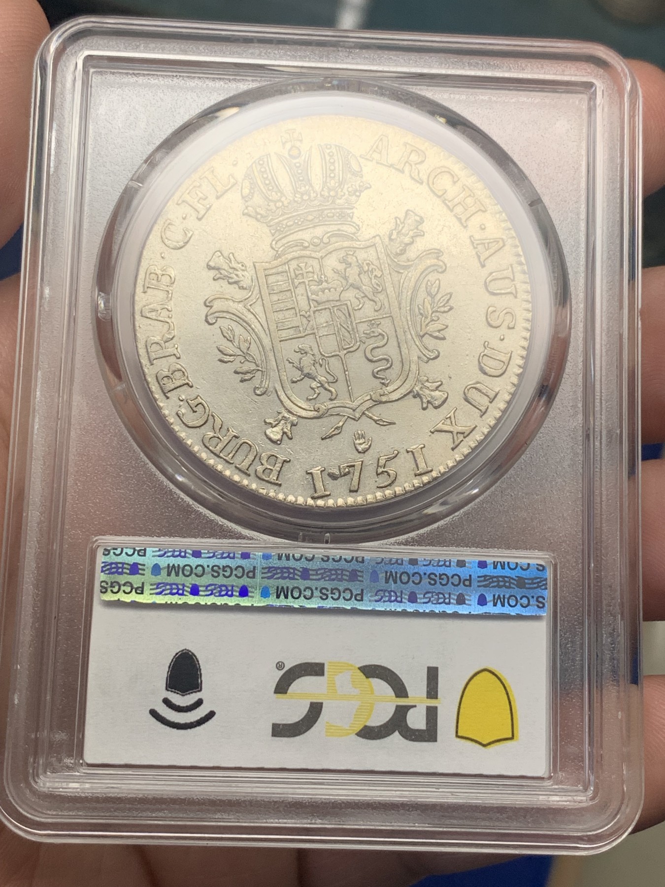 《竞宝斋》第196场-周日，周一 2场 (全场包邮) 唯一冠军 PCGS AU50 1751奥属尼德兰大奶妈杜卡特银币， 比利时安特卫普厂生产，33.2克比普通泰勒重不少