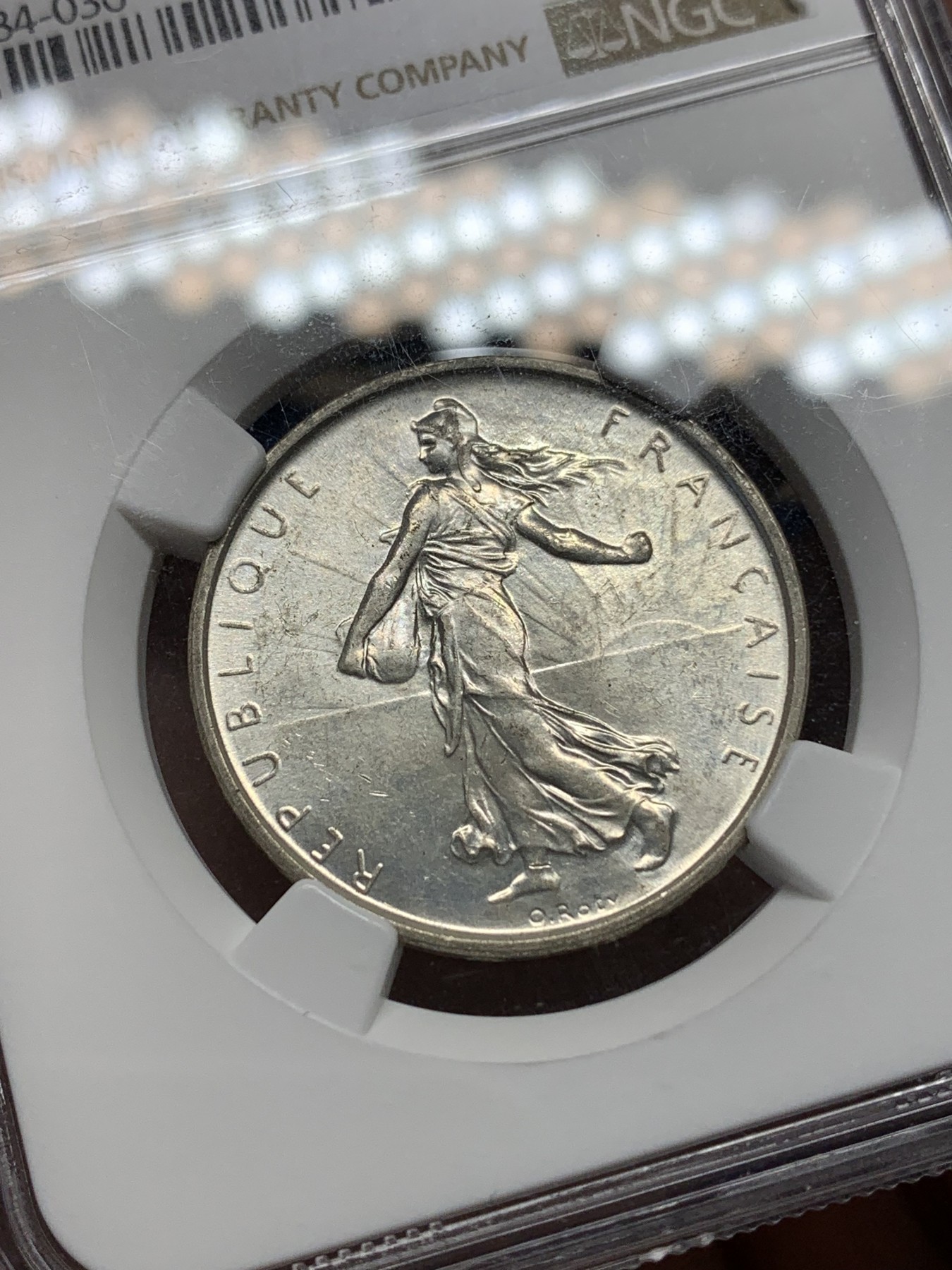 《竞宝斋》第196场-周日，周一 2场 (全场包邮) NGC-MS62 法国 1962年 5法郎 播种女神 银币 品相好 转光