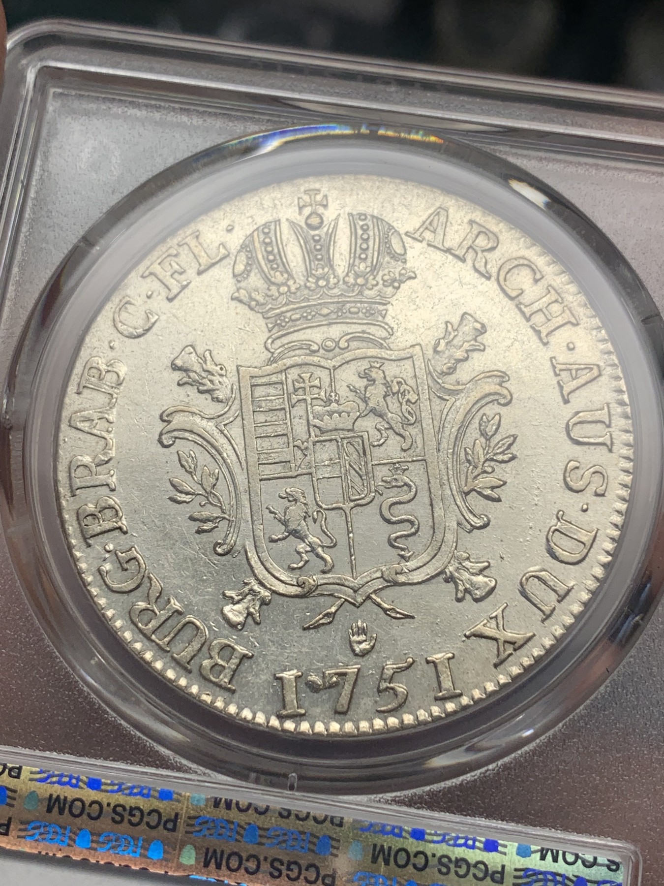 《竞宝斋》第196场-周日，周一 2场 (全场包邮) 唯一冠军 PCGS AU50 1751奥属尼德兰大奶妈杜卡特银币， 比利时安特卫普厂生产，33.2克比普通泰勒重不少