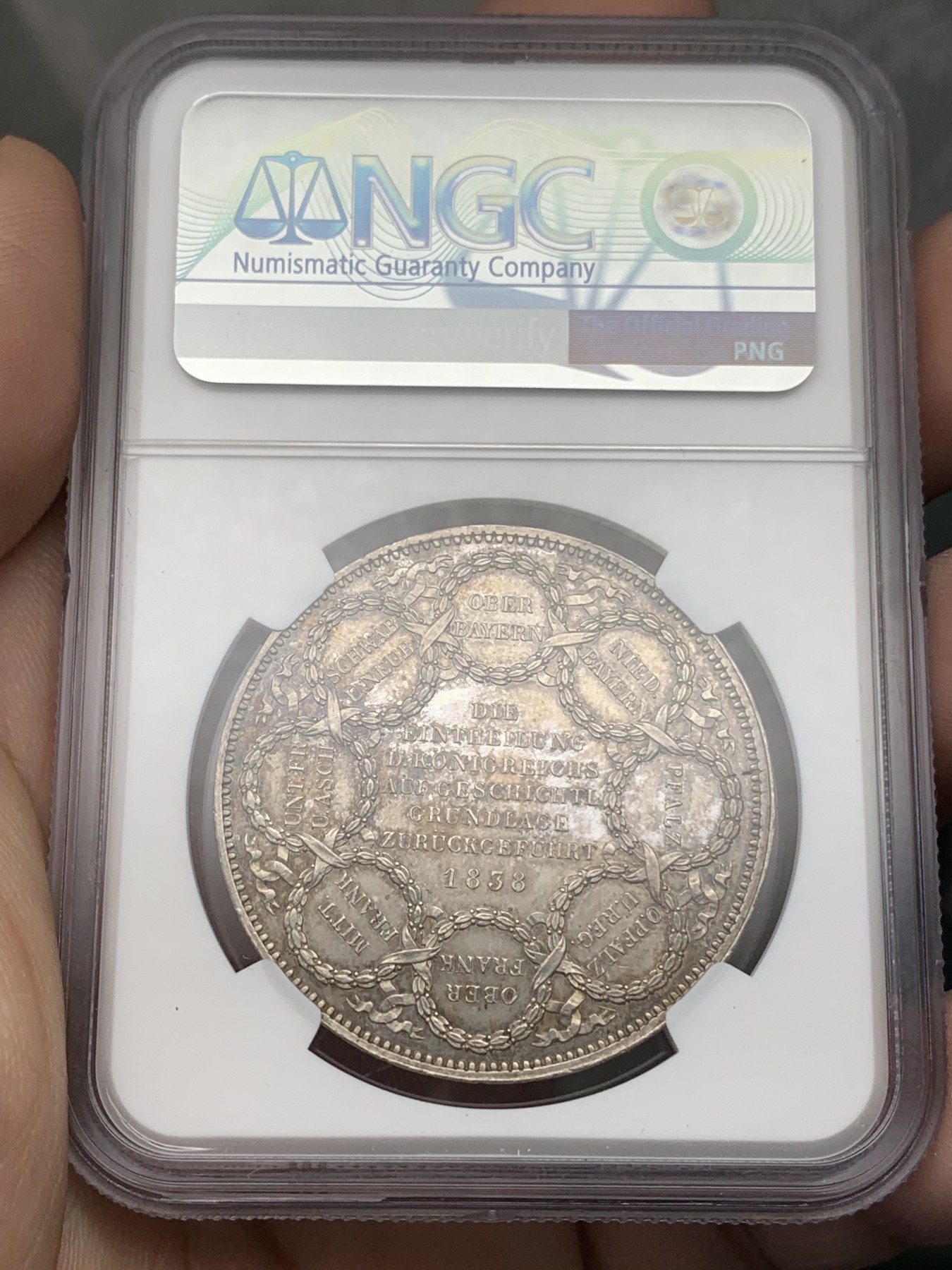 《竞宝斋》第196场-周日，周一 2场 (全场包邮) NGC MS61 德国 1838年 巴伐利亚议会 同盟 2泰勒大银币 37克 早期大银币 细节好 包浆带PL底板