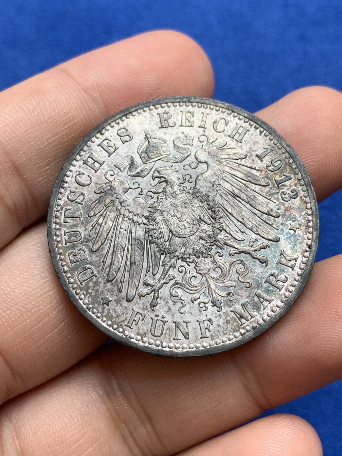 《竞宝斋》第196场-周日，周一 2场 (全场包邮) 德国普鲁士1913年威廉二世戎装5马克银币  原光转态  深彩包浆