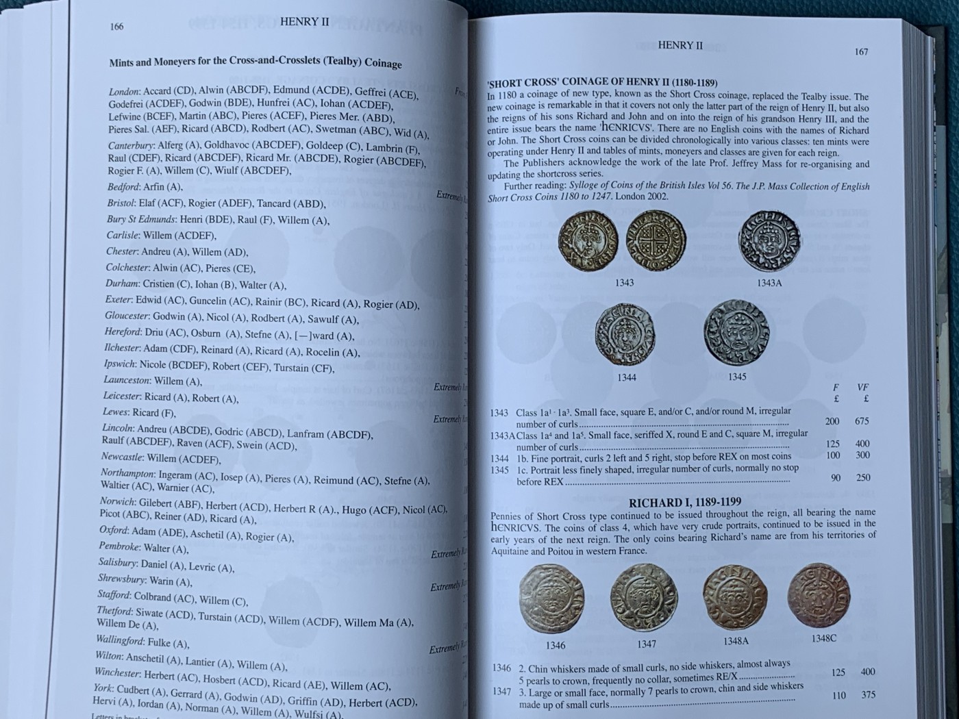 《竞宝斋》第196场-周日，周一 2场 (全场包邮) 2023版斯宾克英国钱币标准目录，评级公司的目录编号来源之一，收录从公元前150年-1971年间的英国钱币