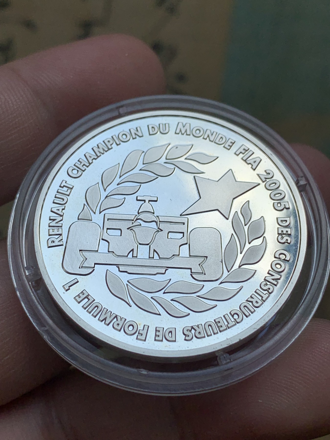 《竞宝斋》第196场-周日，周一 2场 (全场包邮) 2006年法国雷诺赛车百年精制银币 盒证齐全