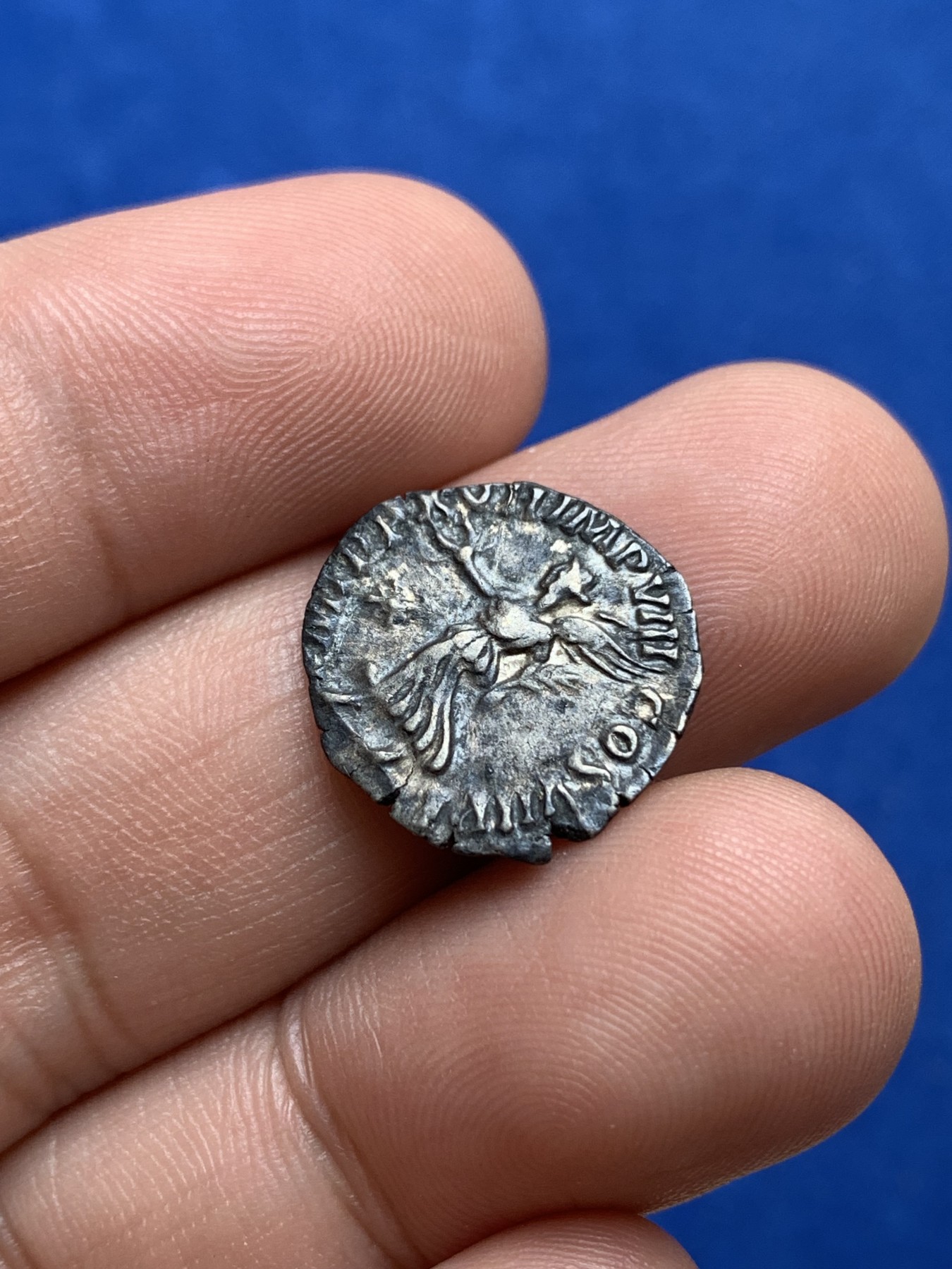 《竞宝斋》第196场-周日，周一 2场 (全场包邮) 公元180-192年 古罗马暴君康茂德银币 奥勒留之子 角斗士皇帝 1.75g