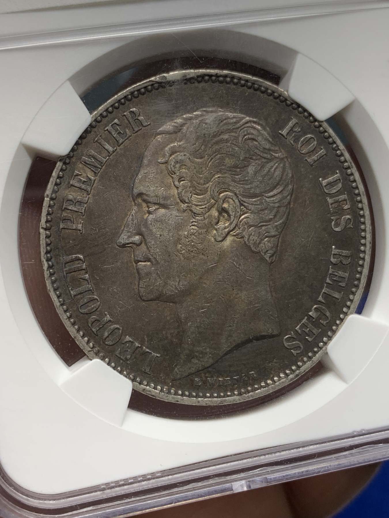 《竞宝斋》第196场-周日，周一 2场 (全场包邮) NGC-AU 50 比利时 5法郎银币 利奥波德一世 1850 无点版 稀少版别 两面酱彩 漂亮