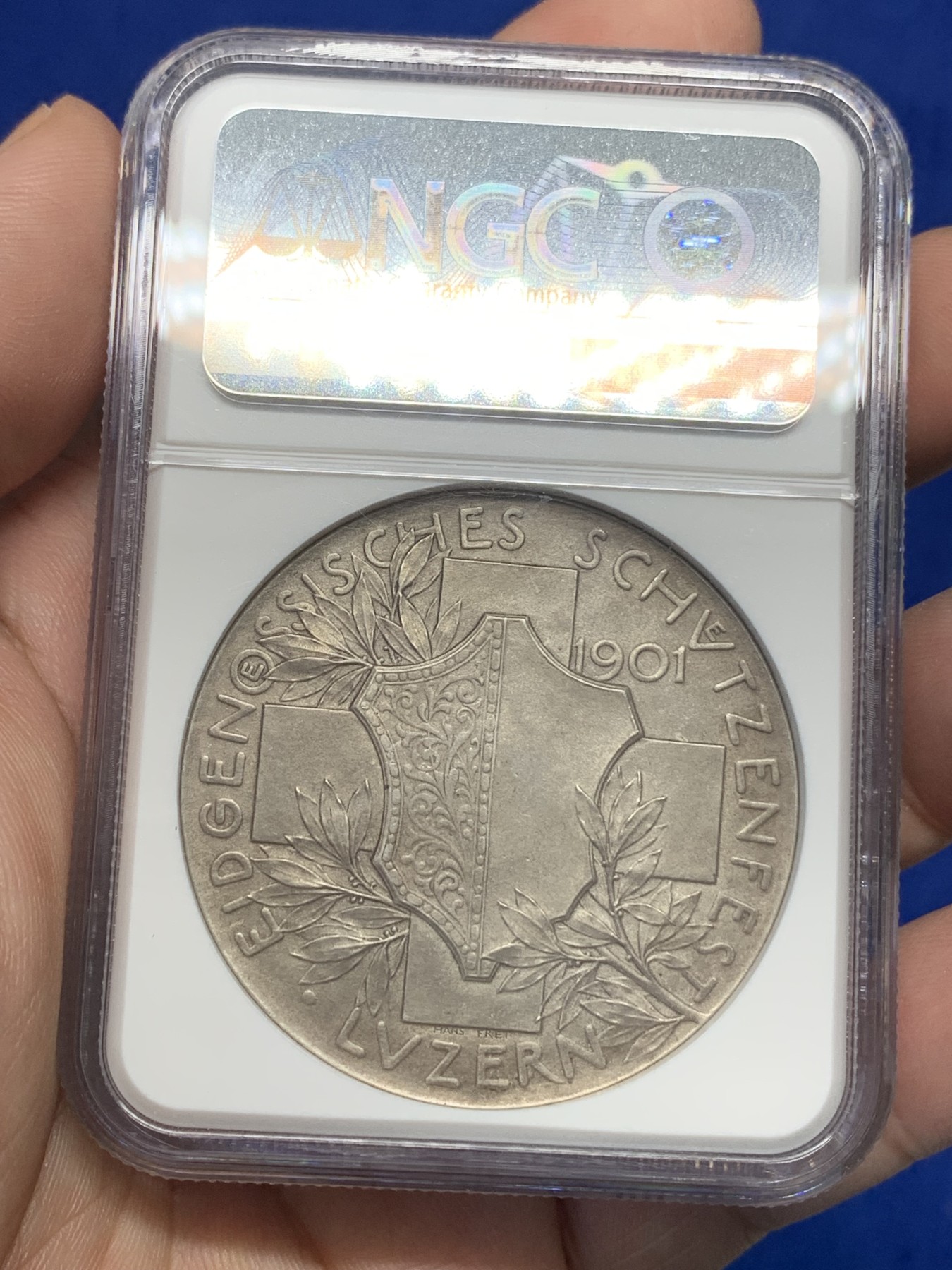 《竞宝斋》第196场-周日，周一 2场 (全场包邮) NGC-MS64 1901年卢塞恩瑞士射击节银章 加厚盒装 品相很好 分数到位 属于瑞士射击节中的精品银章