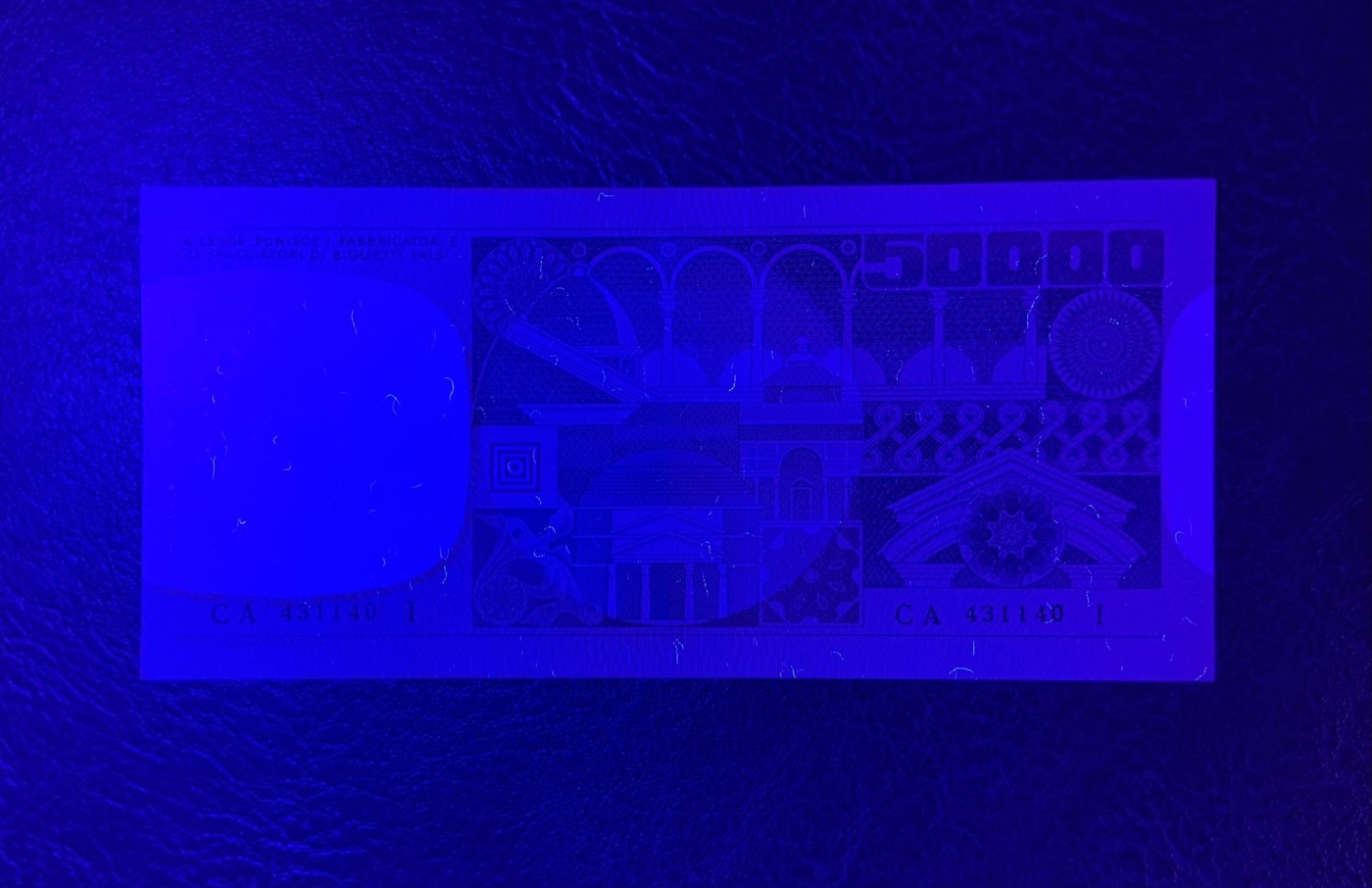 收藏联盟Quantum Auction 第288期拍卖 (已更新) 意大利1977年50000里拉 品相UNC-  Guglielmo Savini的画作手稿《女子面庞》