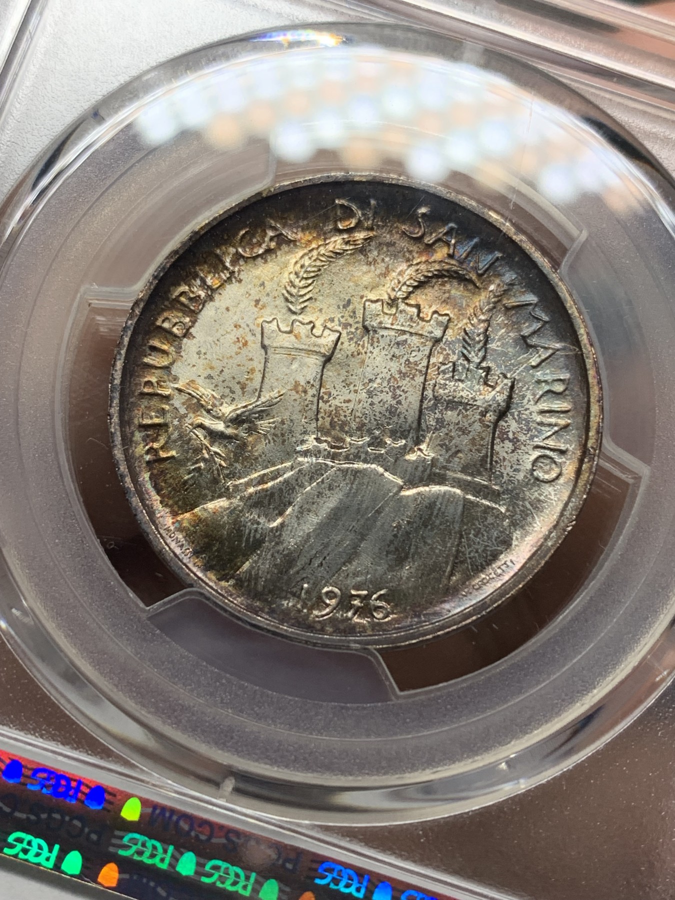 《竞宝斋》第196场-周日，周一 2场 (全场包邮) PCGS-MS66 圣马力诺1976年播种城堡500里拉银币 五彩好品