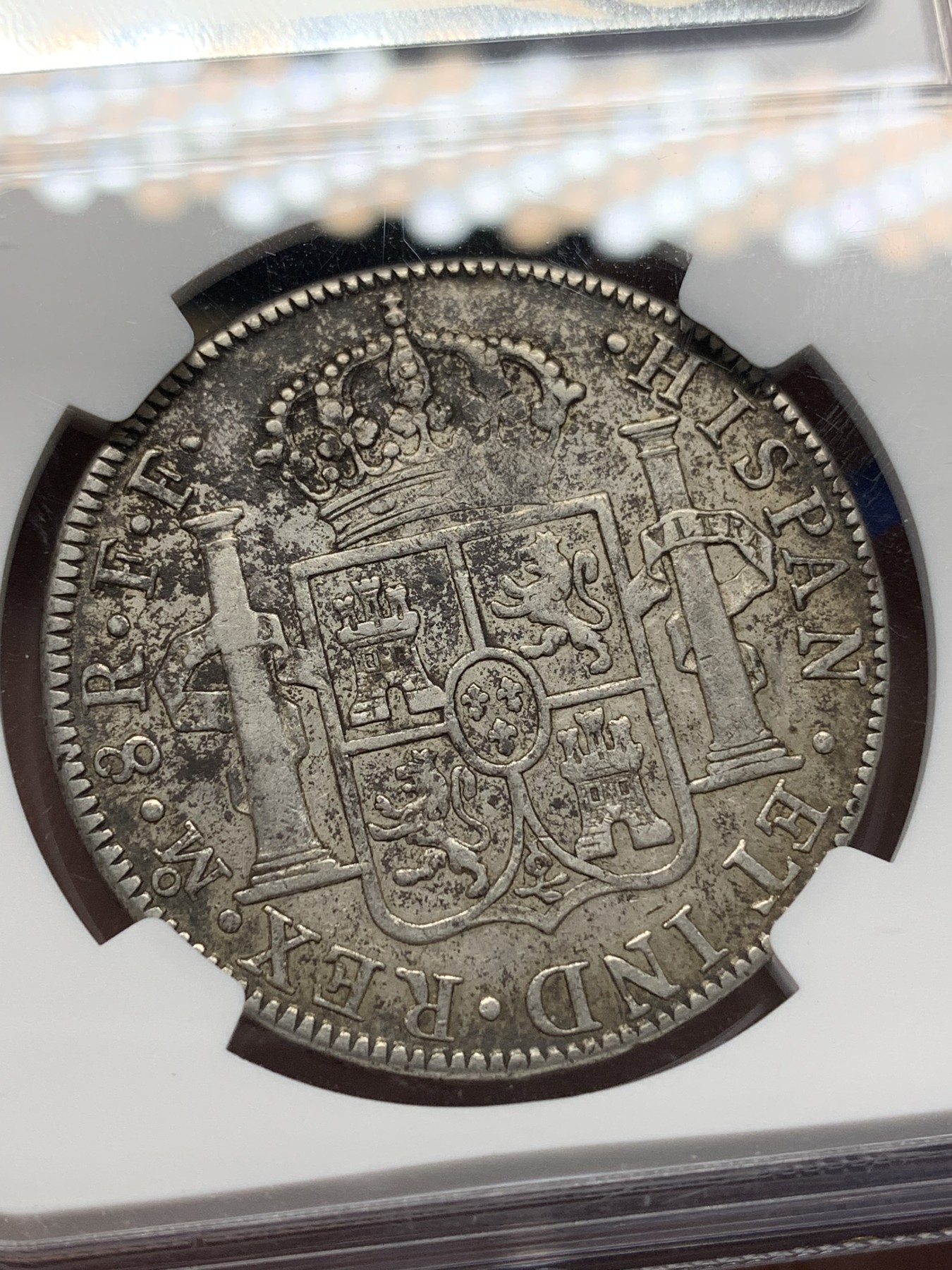 《竞宝斋》第196场-周日，周一 2场 (全场包邮) NGC-XF45 西属墨西哥1779年卡三双柱银币 原味包浆 状态温润