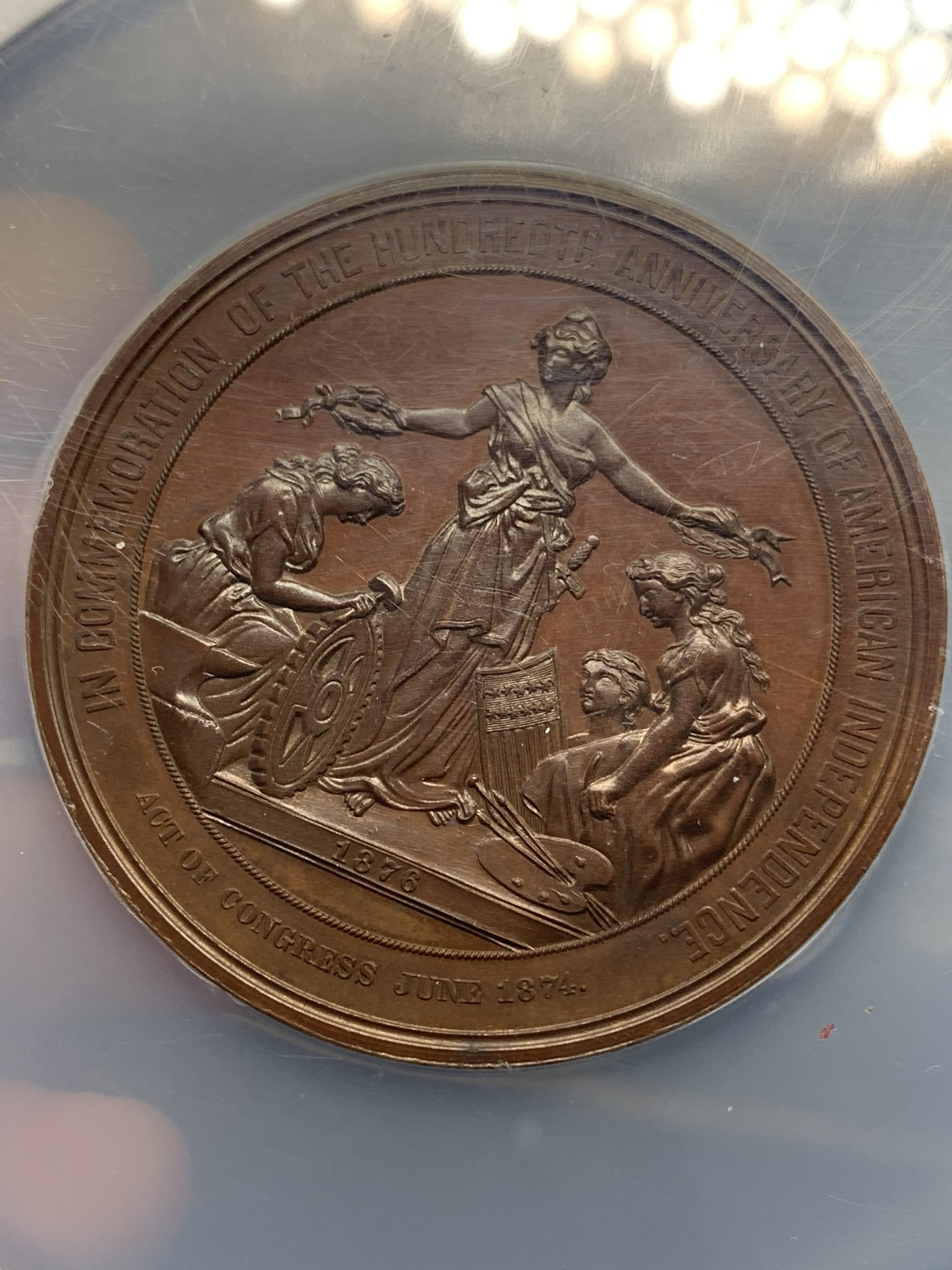 《竞宝斋》第196场-周日，周一 2场 (全场包邮) NGC MS-64 美国1876年建国百年纪念大铜章 58mm