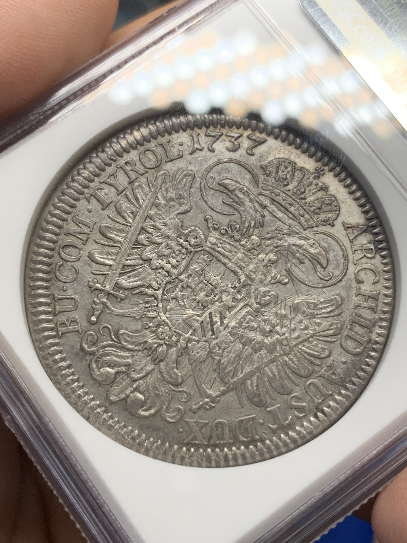 《竞宝斋》第196场-周日，周一 2场 (全场包邮) NGC-AUD 神圣罗马帝国 1737(2) 卡尔六世 1泰勒银币底板 原味包浆 状态不错