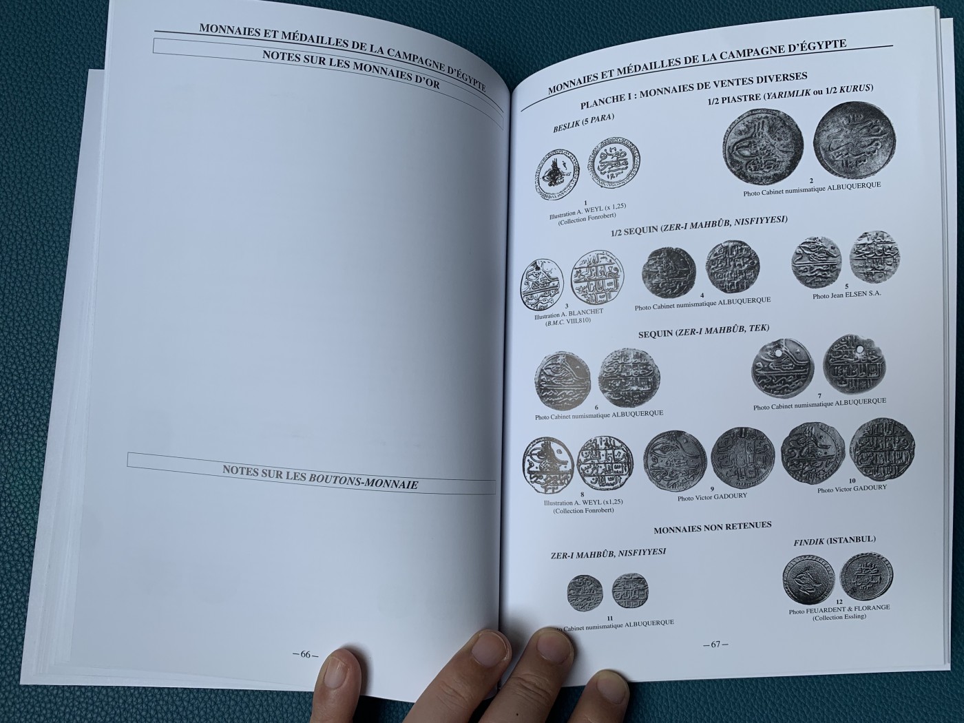 《竞宝斋》第196场-周日，周一 2场 (全场包邮) 拿破仑占领埃及时期币章目录，全新塑封拆出  大开本