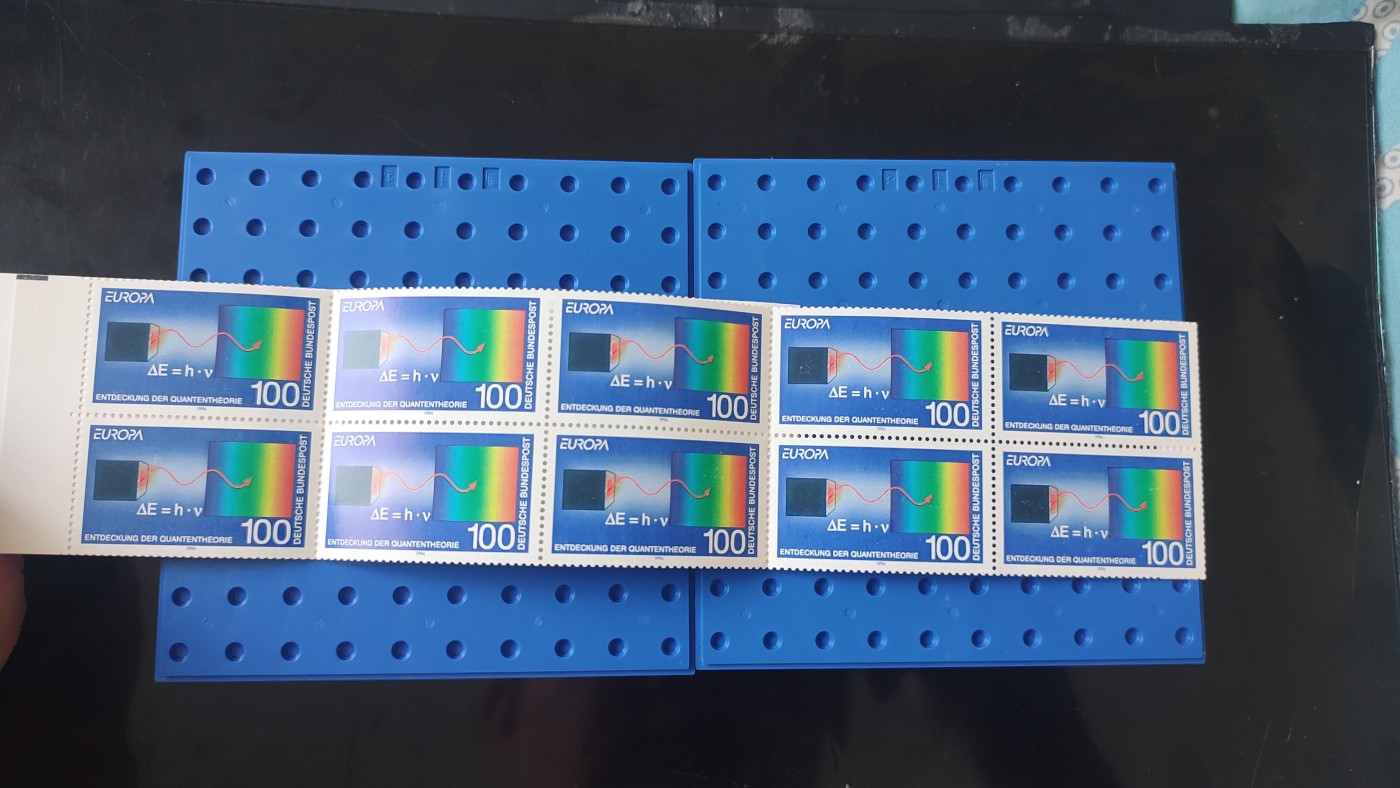 一月邮币社首期拍卖邮票专场 德国物理波小本票