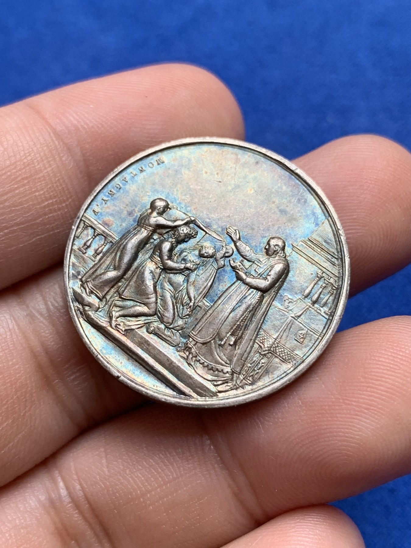 《竞宝斋》第196场-周日，周一 2场 (全场包邮) 法国1832-1841银质婚章 深五彩 11.3克 29.5mm 神灯边铭