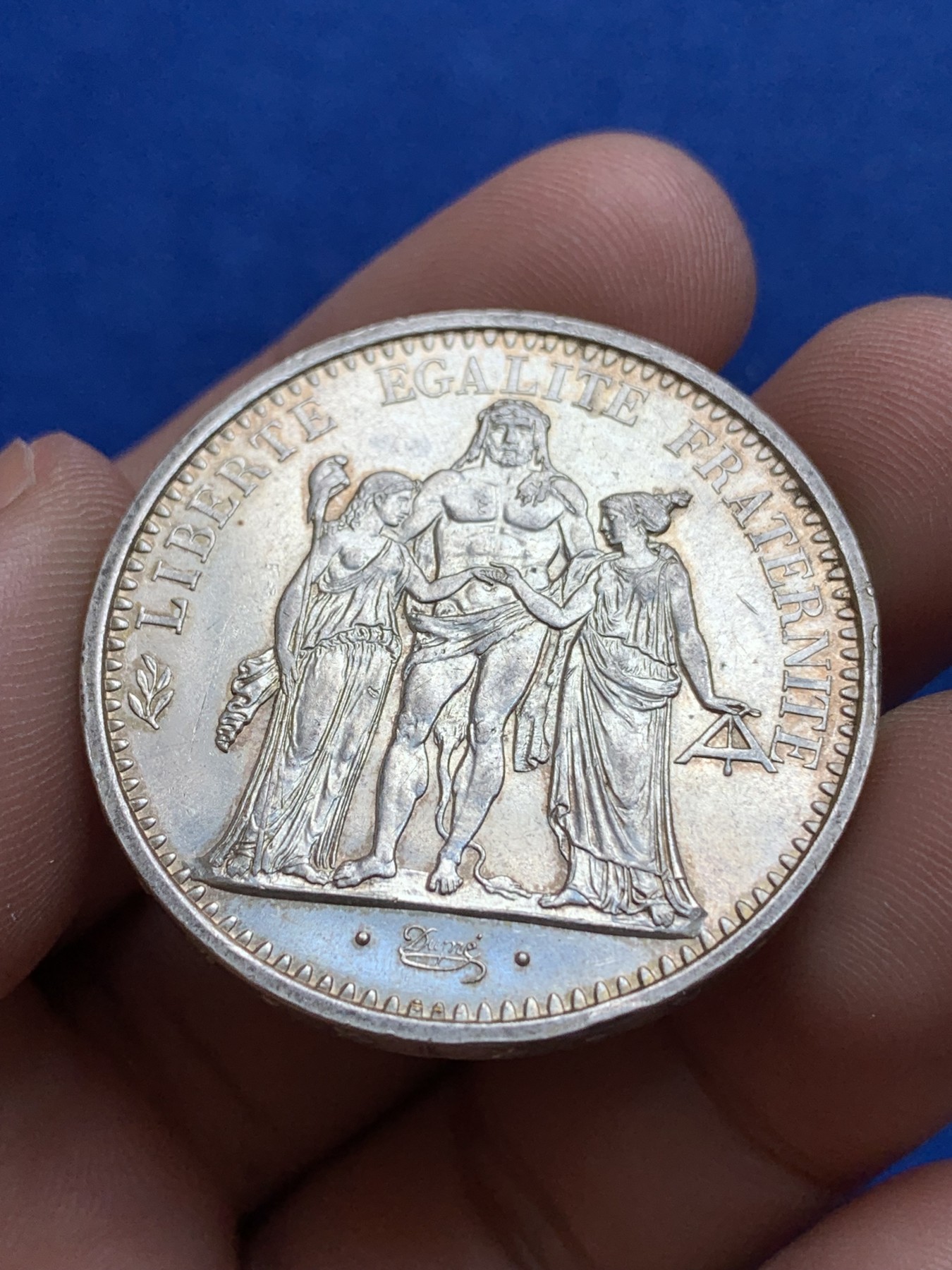 《竞宝斋》第196场-周日，周一 2场 (全场包邮) 法国1967年大力神10法郎银币 未使用品