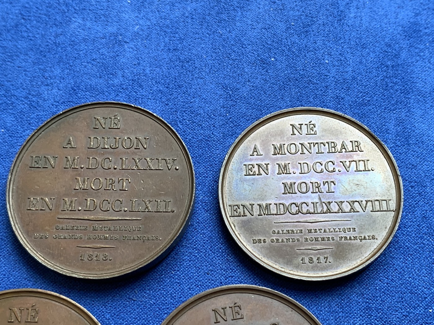 《竞宝斋》第196场-周日，周一 2场 (全场包邮) 6枚一组 1820年代左右法国人物系列铜章  直径41mm，光边原铸，均为高浮雕好品相。