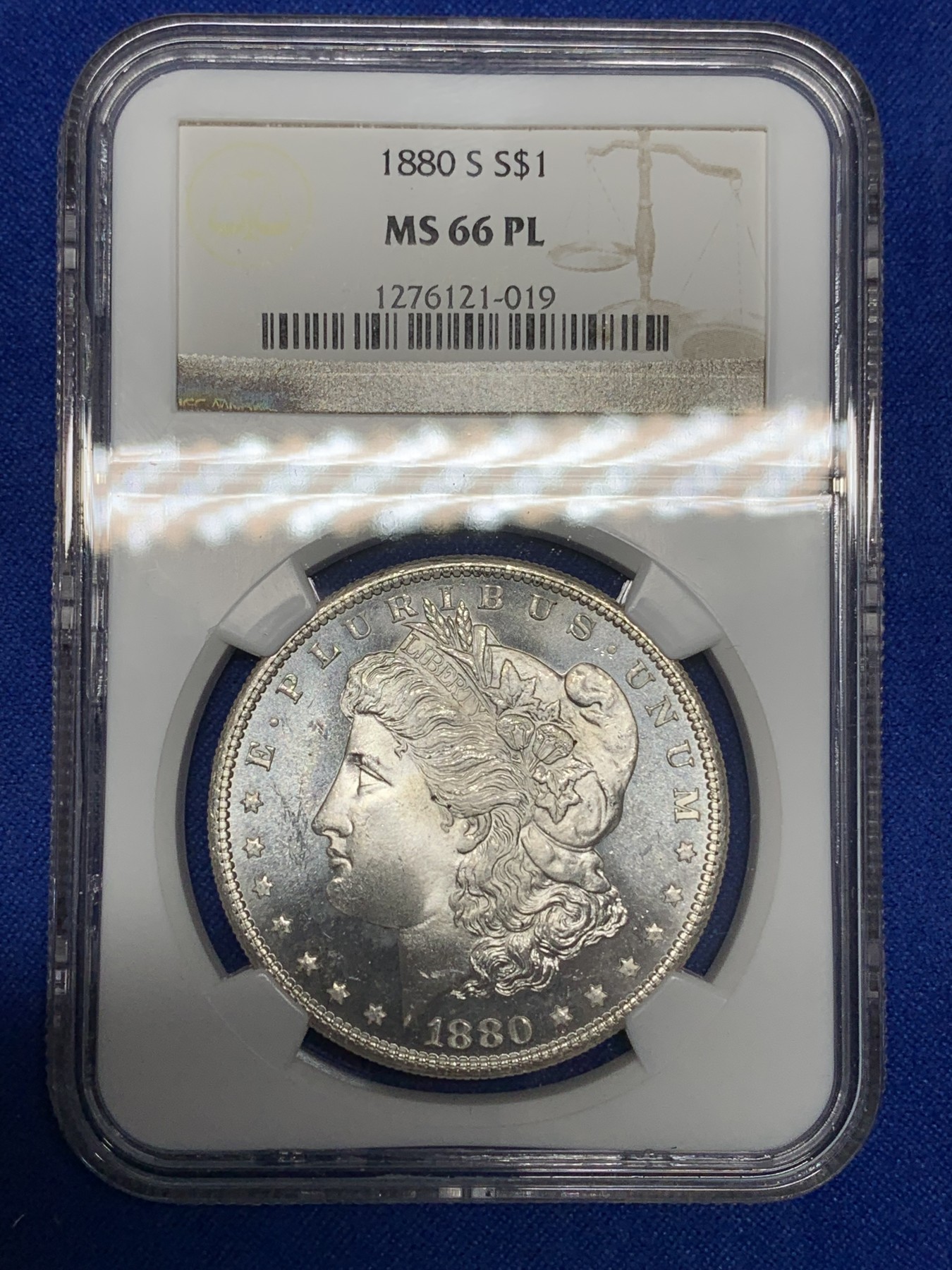 《竞宝斋》第196场-周日，周一 2场 (全场包邮) NGC-MS66PL 美国1880 摩根银币 美轮美奂 高等级分数