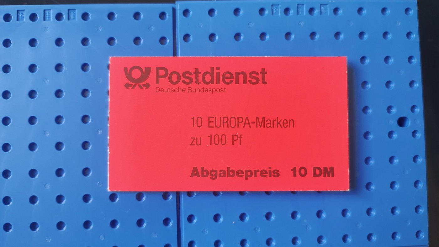 一月邮币社首期拍卖邮票专场 德国物理波小本票