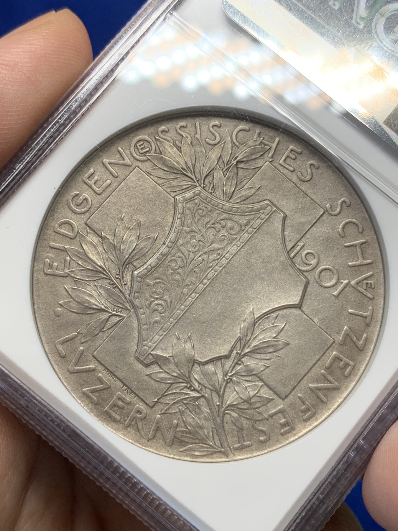 《竞宝斋》第196场-周日，周一 2场 (全场包邮) NGC-MS64 1901年卢塞恩瑞士射击节银章 加厚盒装 品相很好 分数到位 属于瑞士射击节中的精品银章