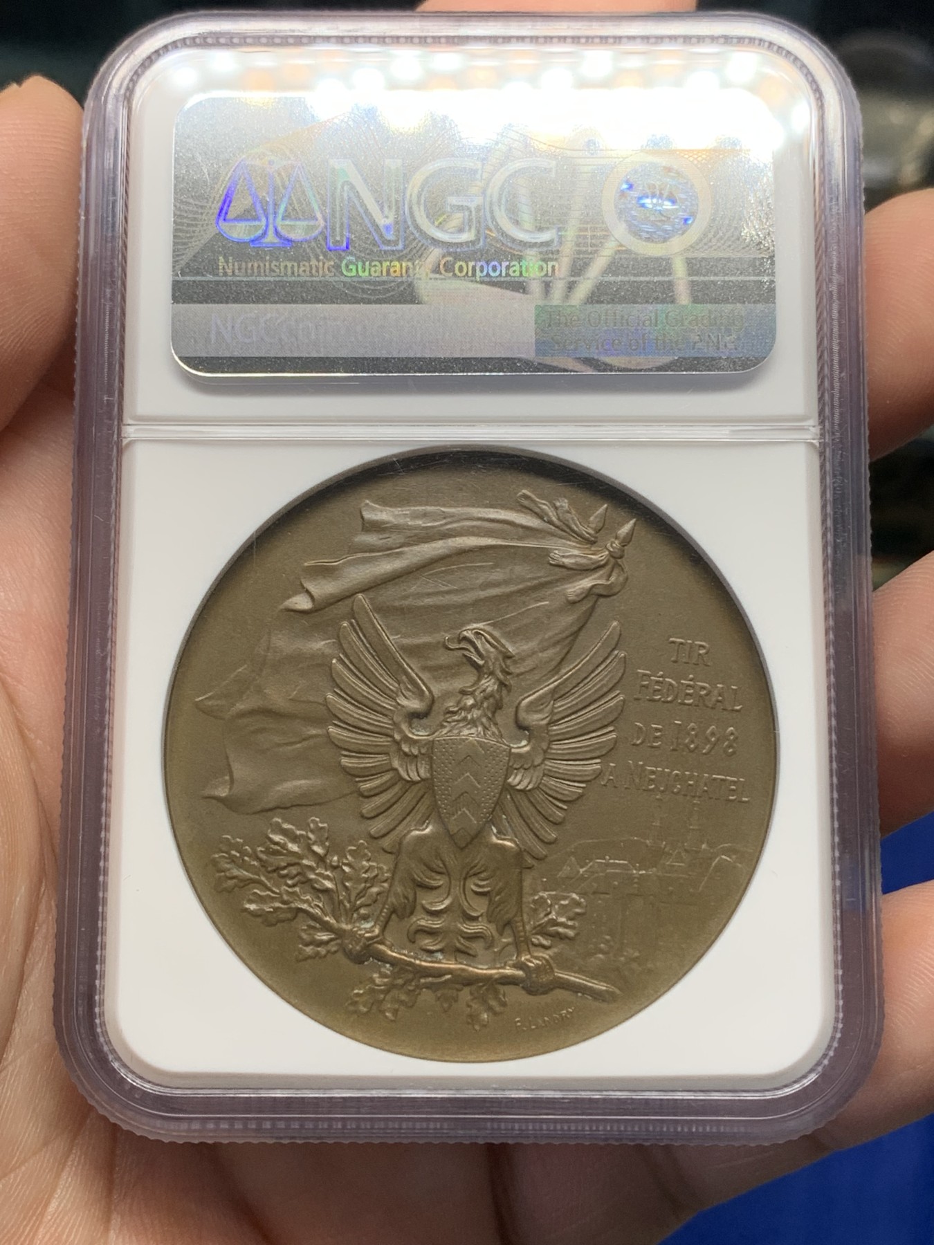 《竞宝斋》第196场-周日，周一 2场 (全场包邮) NGC MS65 瑞士纳沙泰尔射击节铜章 高分难得 加厚盒装