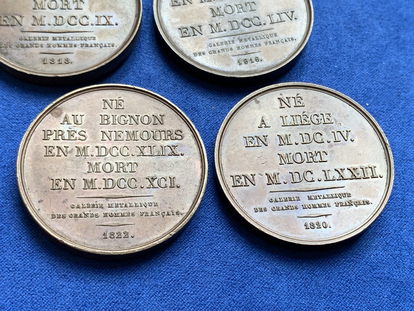 《竞宝斋》第196场-周日，周一 2场 (全场包邮) 6枚一组 1820年代左右法国人物系列铜章  直径41mm，光边原铸，均为高浮雕好品相。