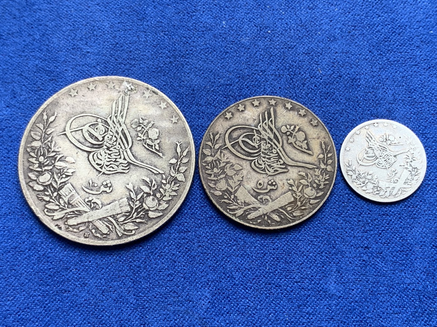 《竞宝斋》第196场-周日，周一 2场 (全场包邮) 3枚一组 奥斯曼帝国银币  3q+5q+10q  少见银币  细节都好