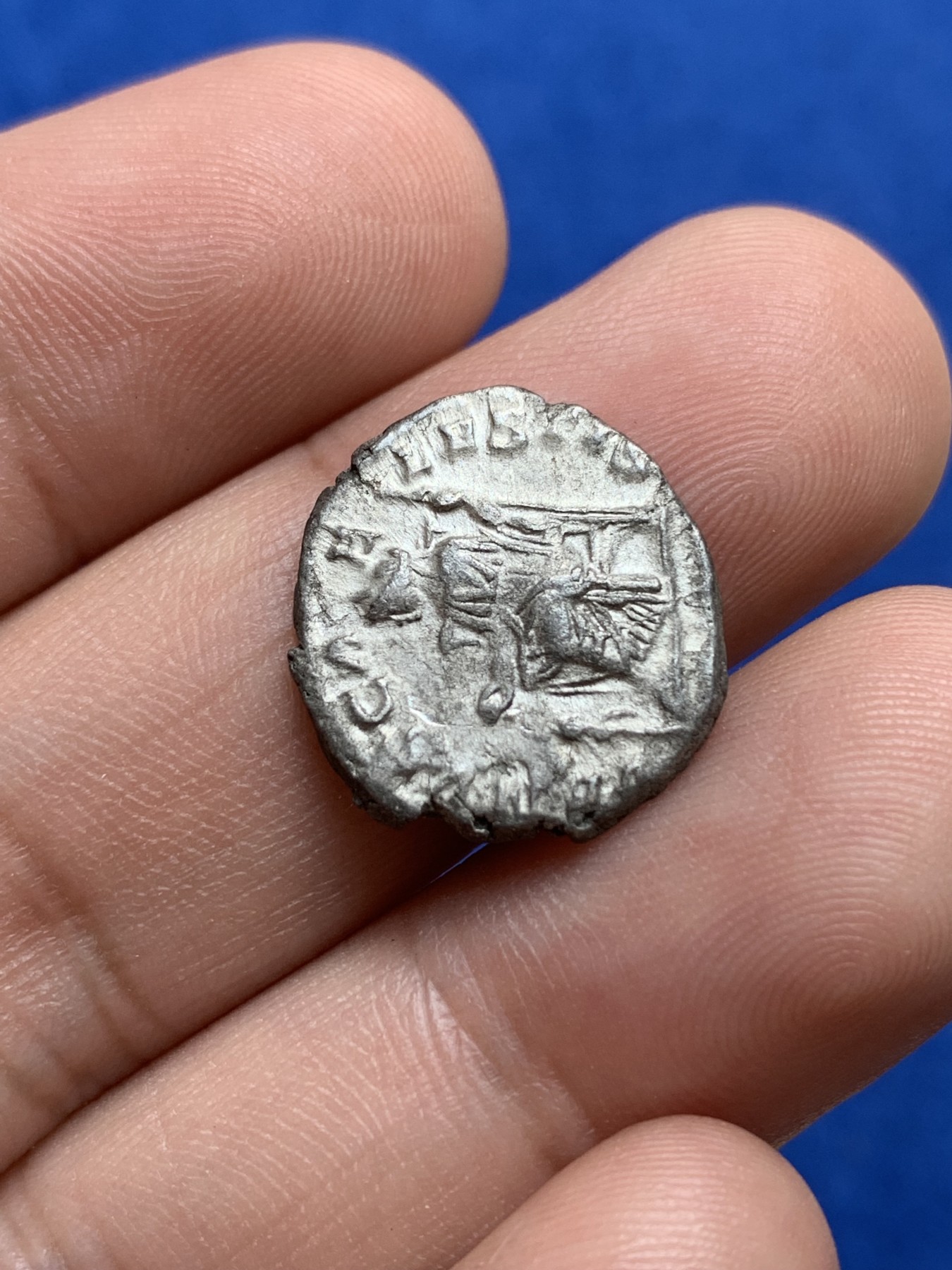 《竞宝斋》第196场-周日，周一 2场 (全场包邮) 公元218-222年 古罗马皇太后索艾米亚斯银币 昏君埃拉伽巴路斯的母亲 2.85g