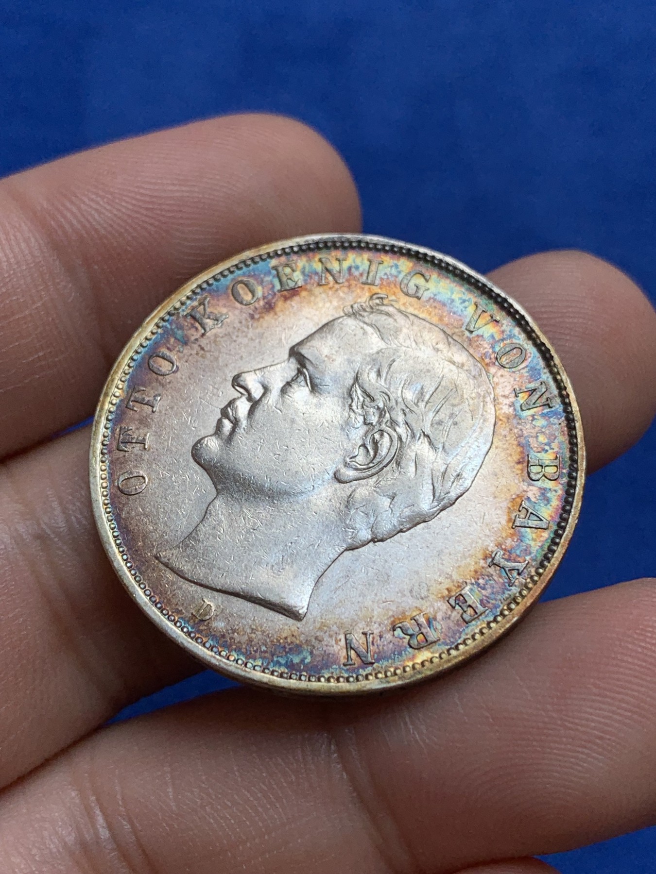 《竞宝斋》第196场-周日，周一 2场 (全场包邮) 德国巴伐利亚1908年3马克银币  环彩包浆  很漂亮