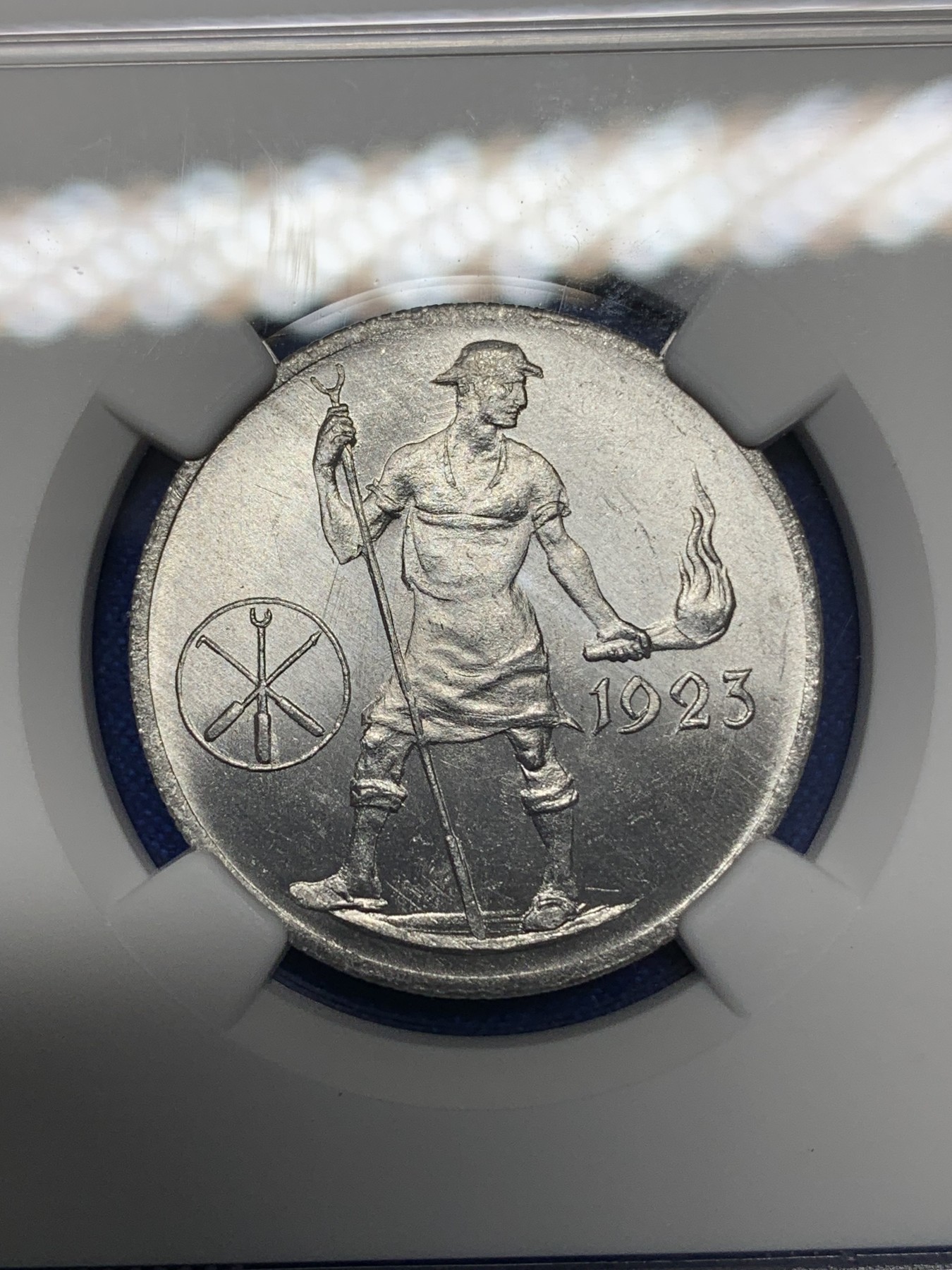 《竞宝斋》第196场-周日，周一 2场 (全场包邮) NGC MS65 德国1923弗莱堡铝币 原光好品