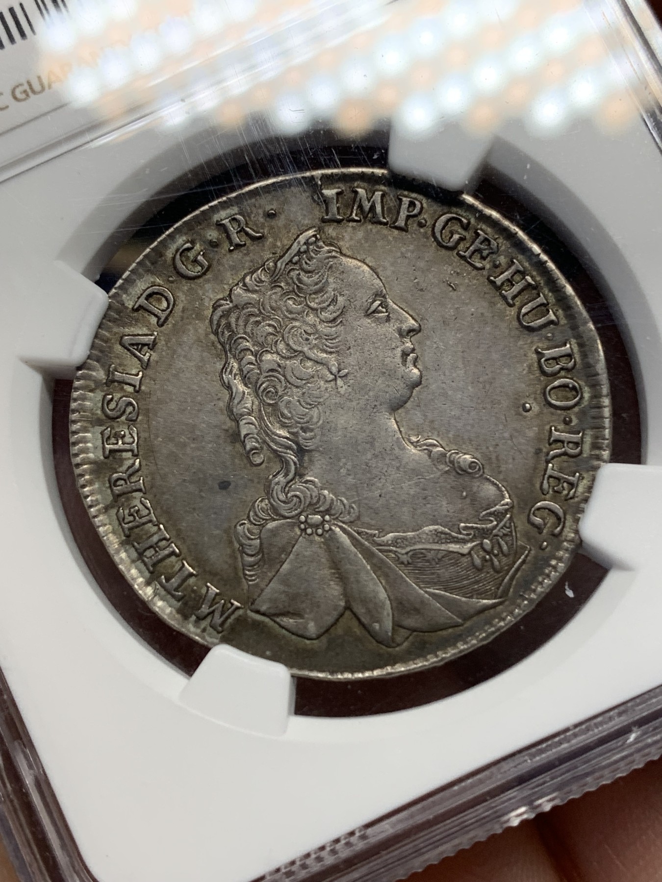 《竞宝斋》第196场-周日，周一 2场 (全场包邮) NGC-AU55 奥匈帝国1765神罗特蕾莎1/2泰勒 细节清晰 味道极好！