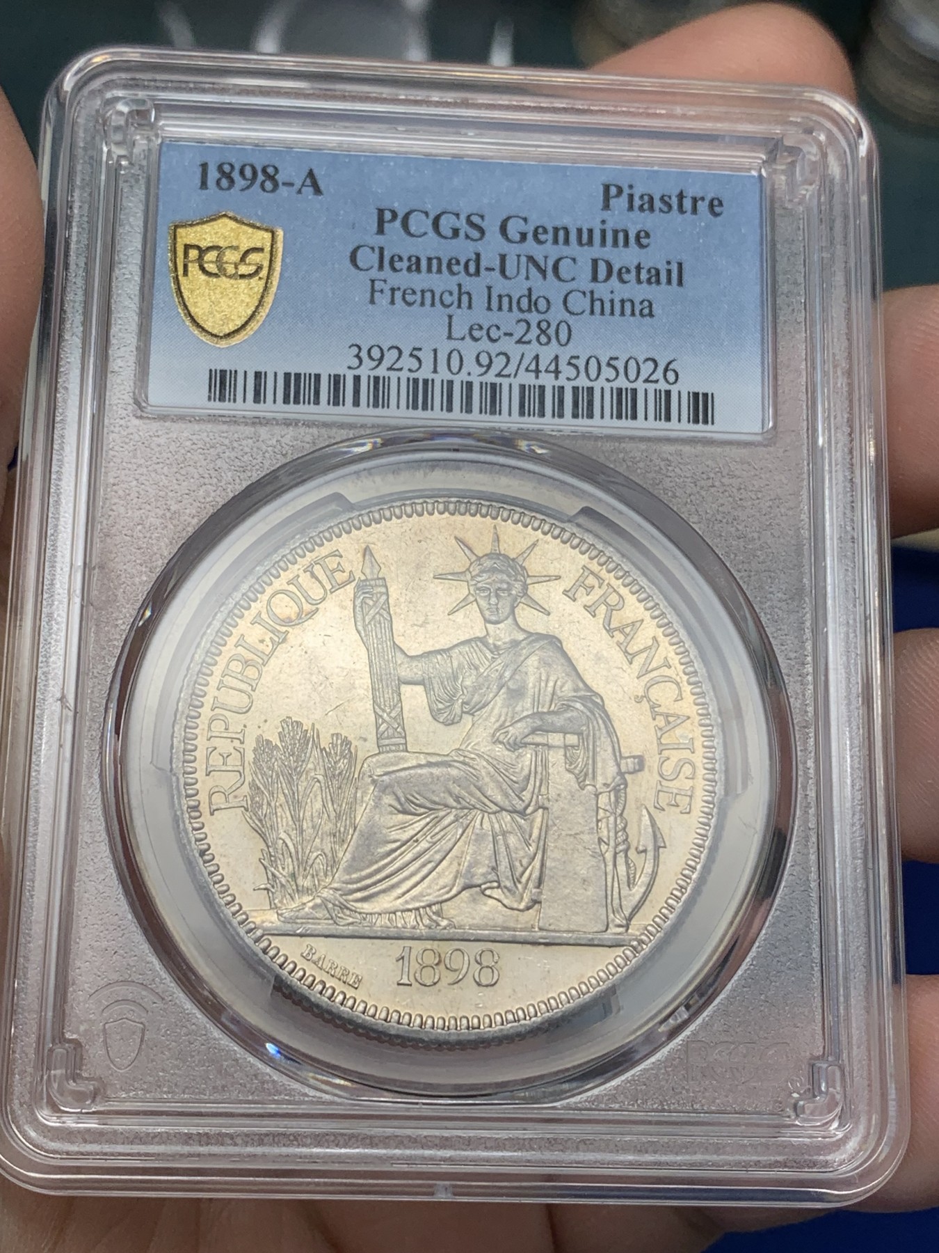 《竞宝斋》第196场-周日，周一 2场 (全场包邮) PCGS UNC 法属印支 1898年坐洋 底板半镜面效果