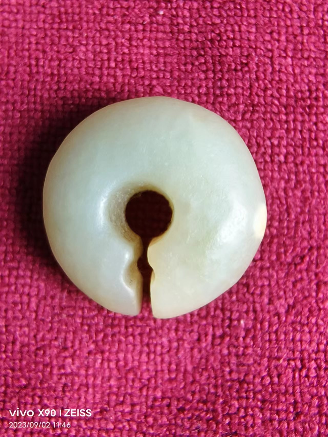 红山文化时期玉珏一对