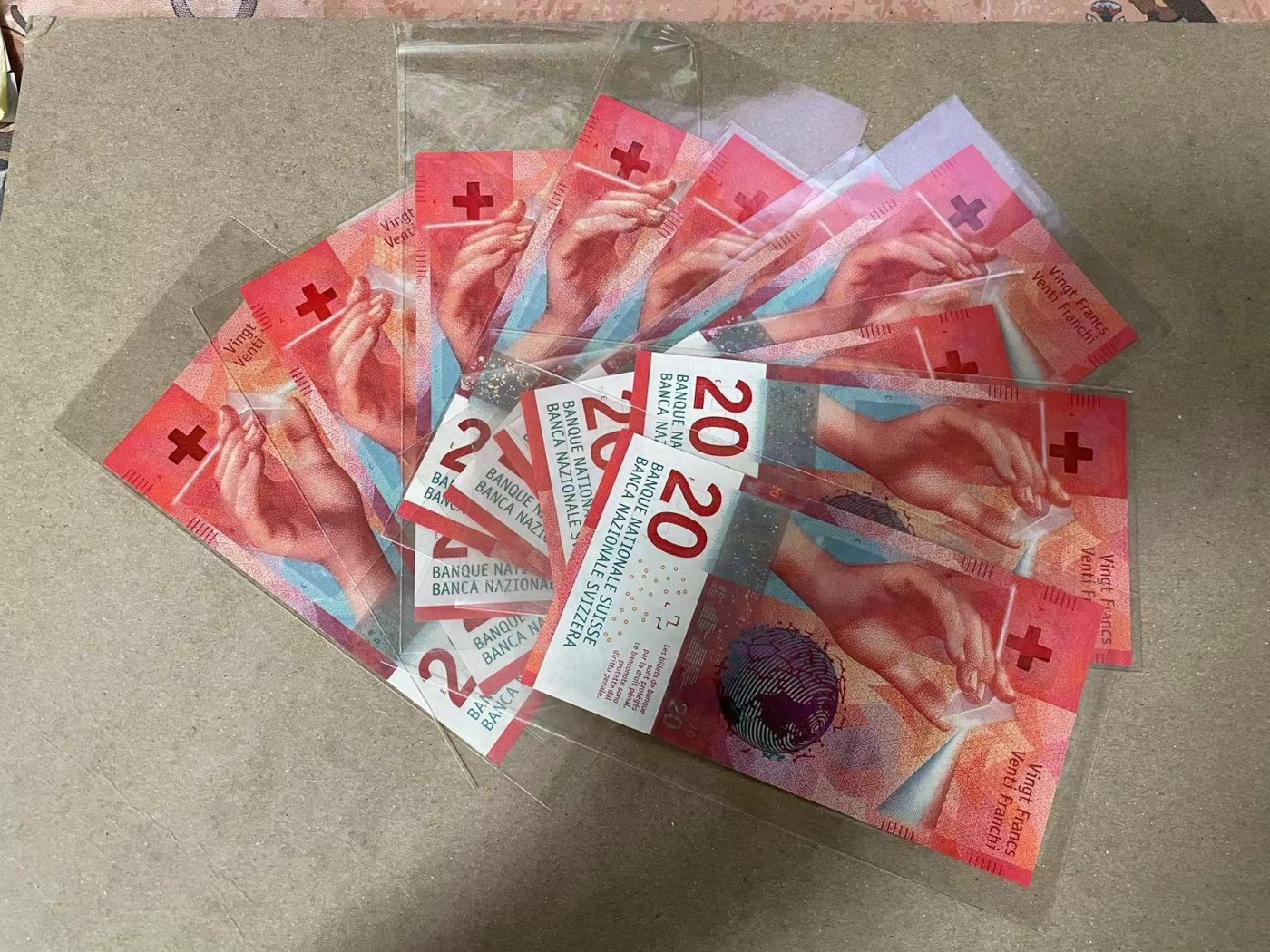 【Blue Auction】✨世界纸币精拍第370期——莫总专场XXIX 【一组10张 包含15A和无47号码】瑞士 2015-16年20法郎 全新UNC