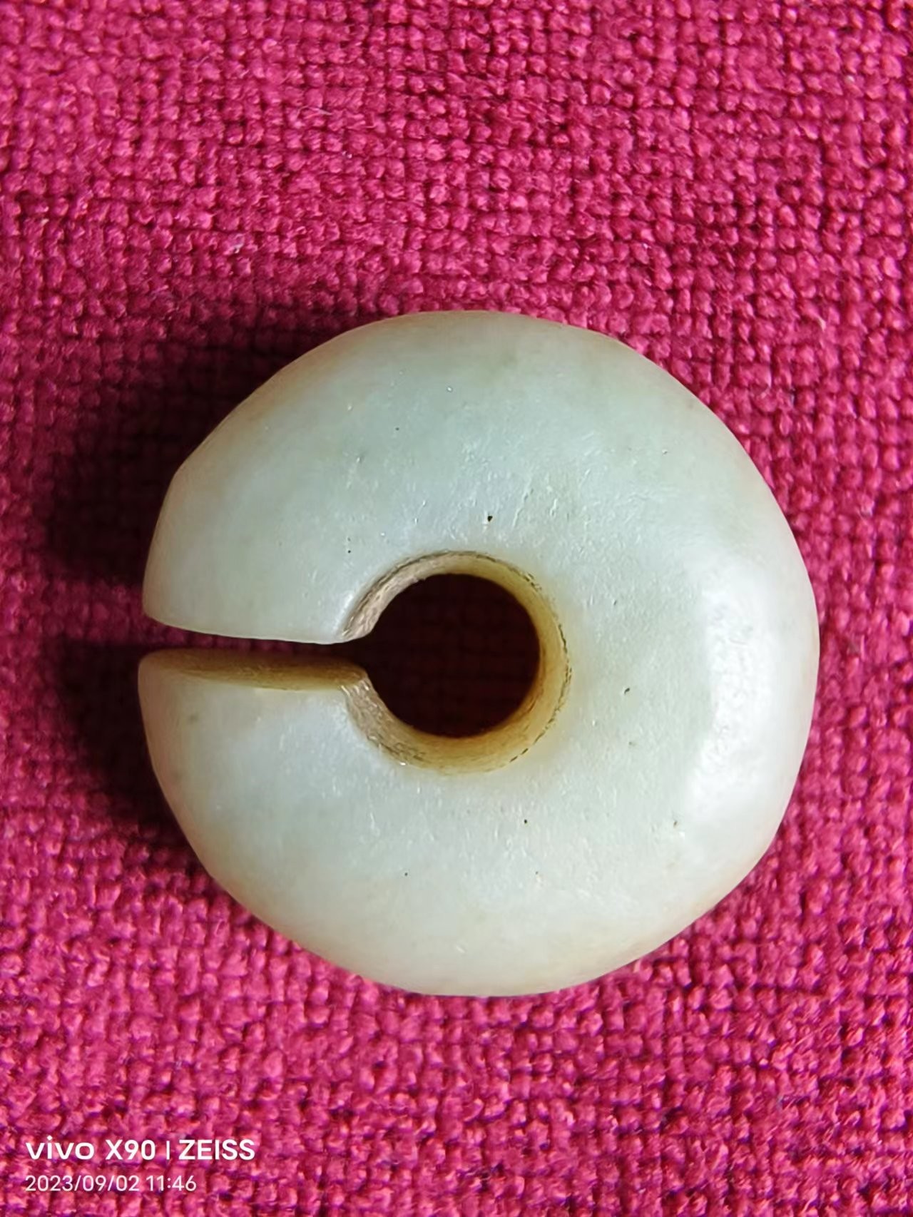 红山文化时期玉珏一对