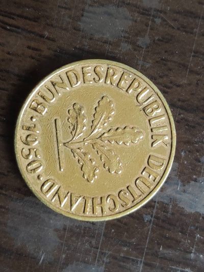 燕姐换藏第58拍 德国1950年10芬尼带大章