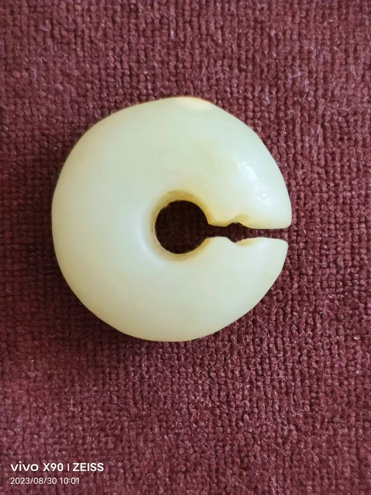 红山文化时期玉珏一对