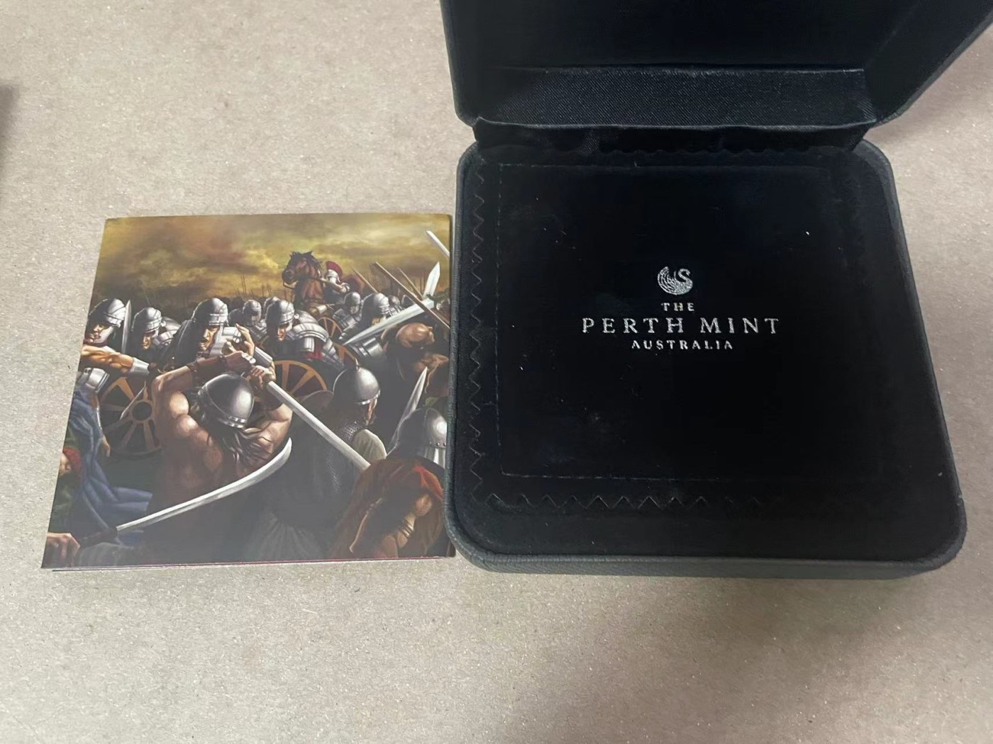 【Blue Auction】✨世界纸币精拍第370期——莫总专场XXIX 【原装带盒】图鲁瓦2018年 罗马军团2盎司仿古纪念银币 发行量2000枚