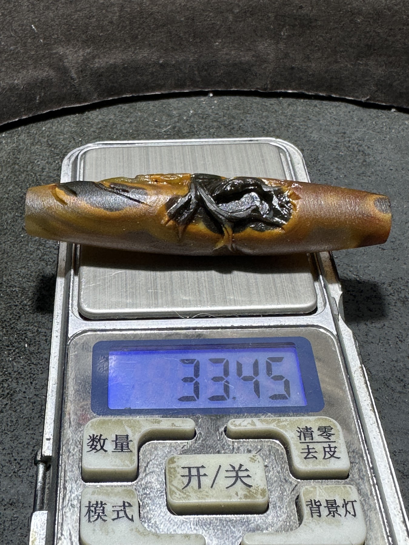 精美亚光高玉化巴西玛瑙手工俏色巧雕雄鹰吊坠（把件）一个！
