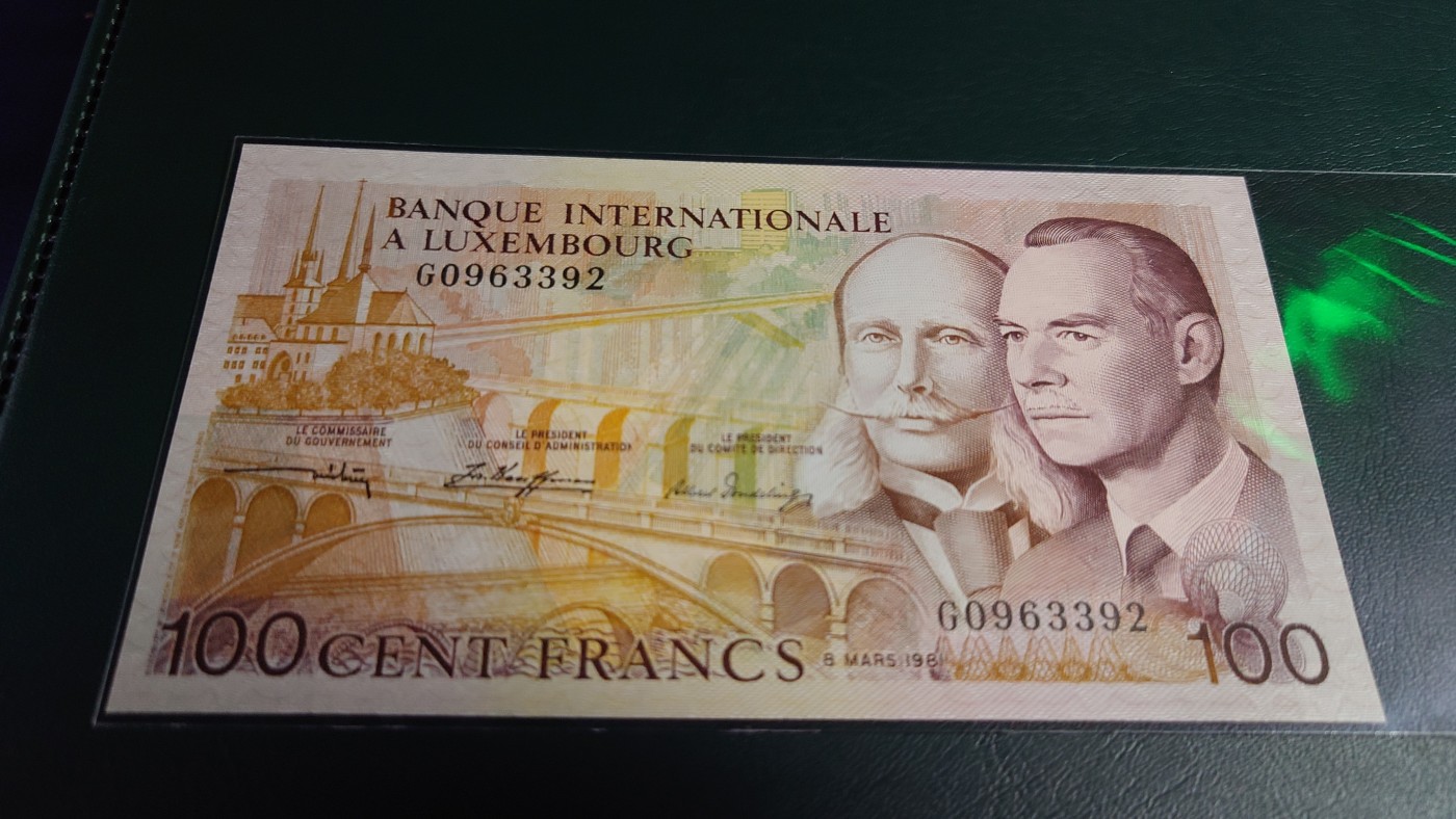 【世界钱币】精选微拍第69期暨2023年第十六期 多款纸币裸钞超低价起拍(第一场) 1981年卢森堡100法郎 全新绝品无47