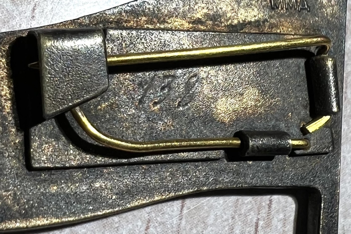 大猫徽章拍卖232期 苏联小红旗一组 档案齐全 有原盒