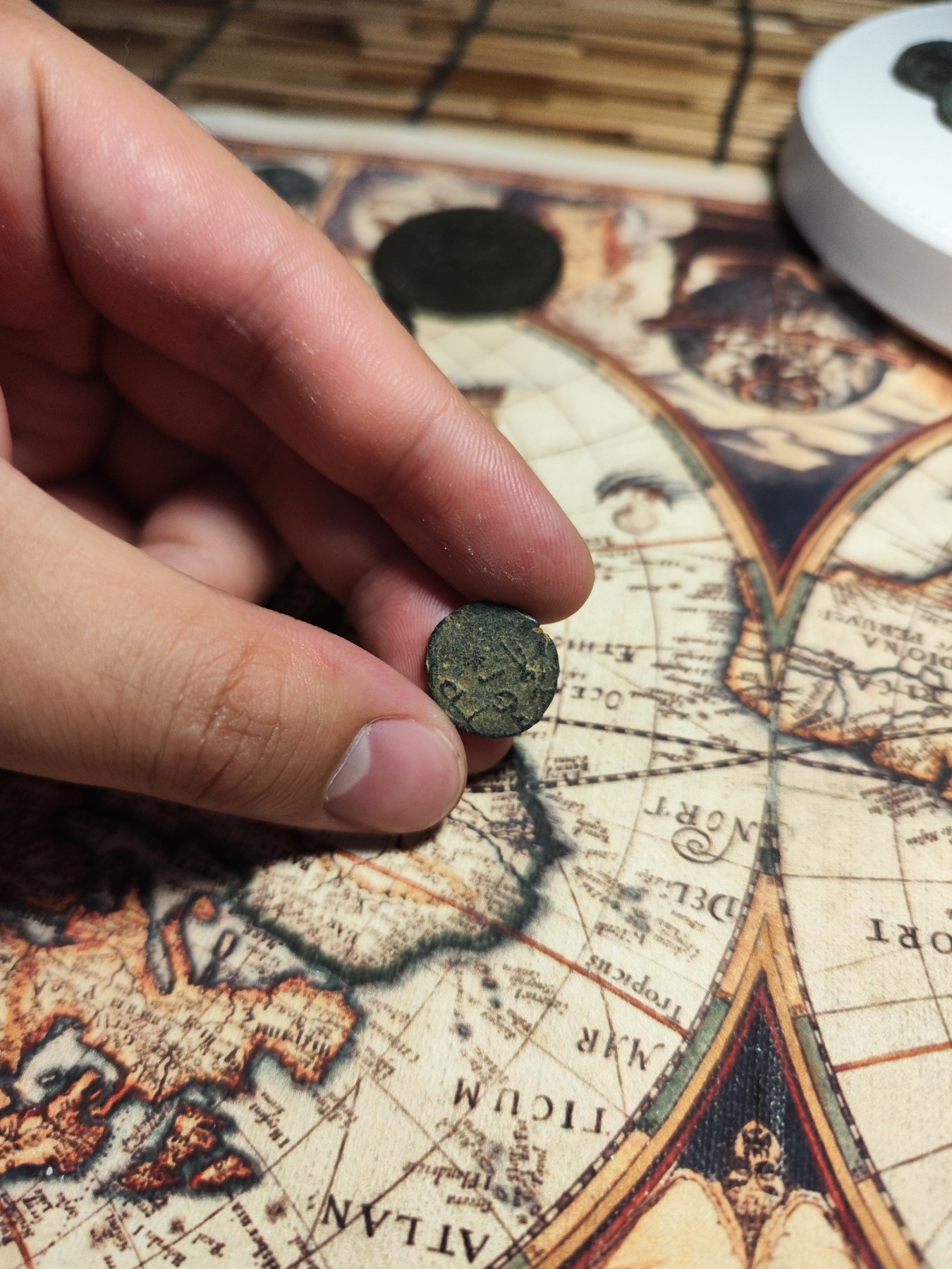 【大巴扎】第12回：欧洲金银币，美洲银币，美国银币，丝路钱币（全场包邮） 丝路钱币，丝路铜币，不知道是哪个国家