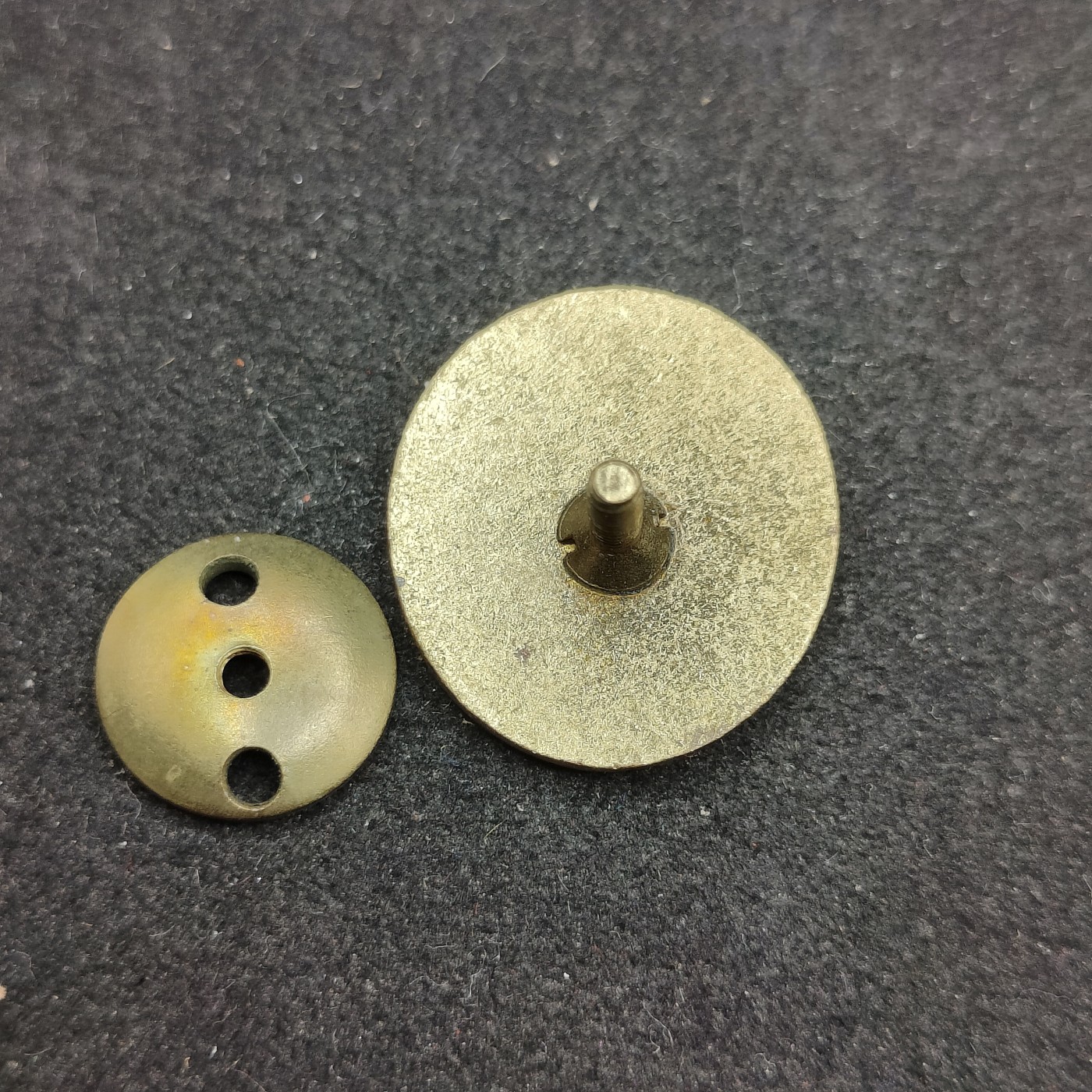 全场0元起拍 第91期 咸鱼国勋章拍卖专场 9月17日（周日）下午6：00开始 东德 海上运动国防准备证章