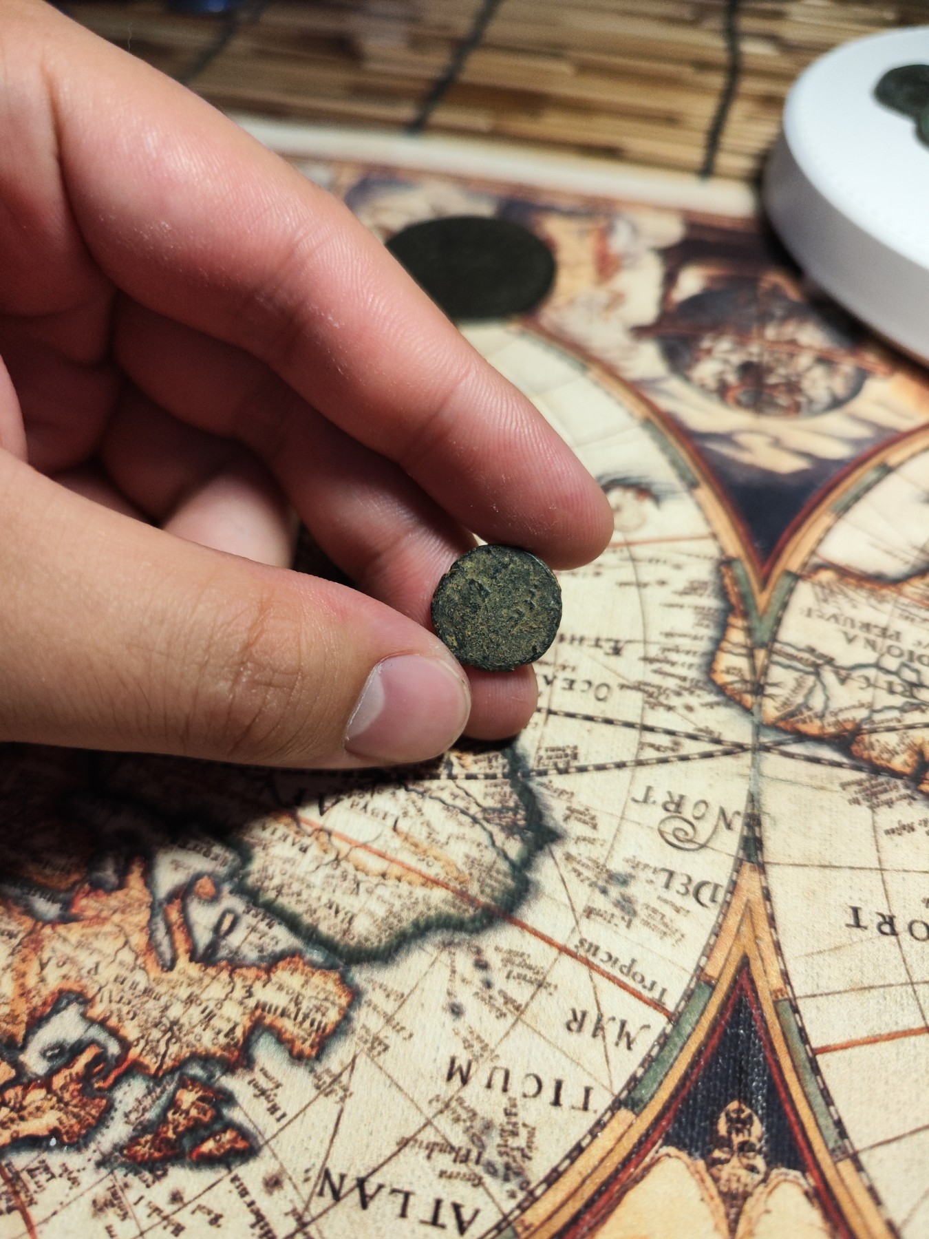 【大巴扎】第12回：欧洲金银币，美洲银币，美国银币，丝路钱币（全场包邮） 丝路钱币，丝路铜币，不知道是哪个国家