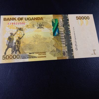 【世界钱币】精选微拍第69期暨2023年第十六期 多款纸币裸钞超低价起拍(第一场) 2022年乌干达50000 全新绝品无47双尾66
